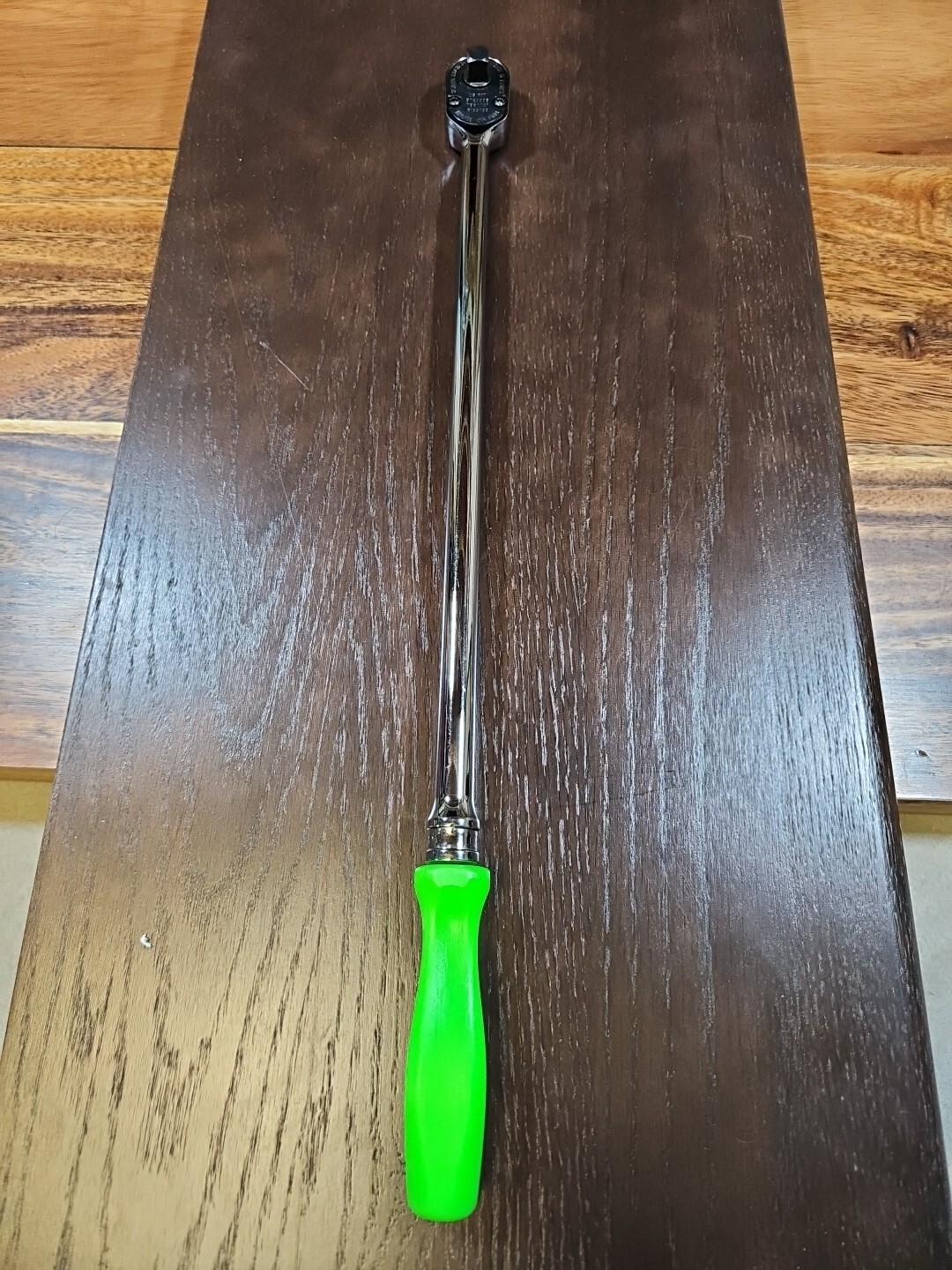 *NEW* Snap On FHLLD80 3/8 NEON GREEN XTRA Long Ratchet FREE EXPEDITED SHIPPING