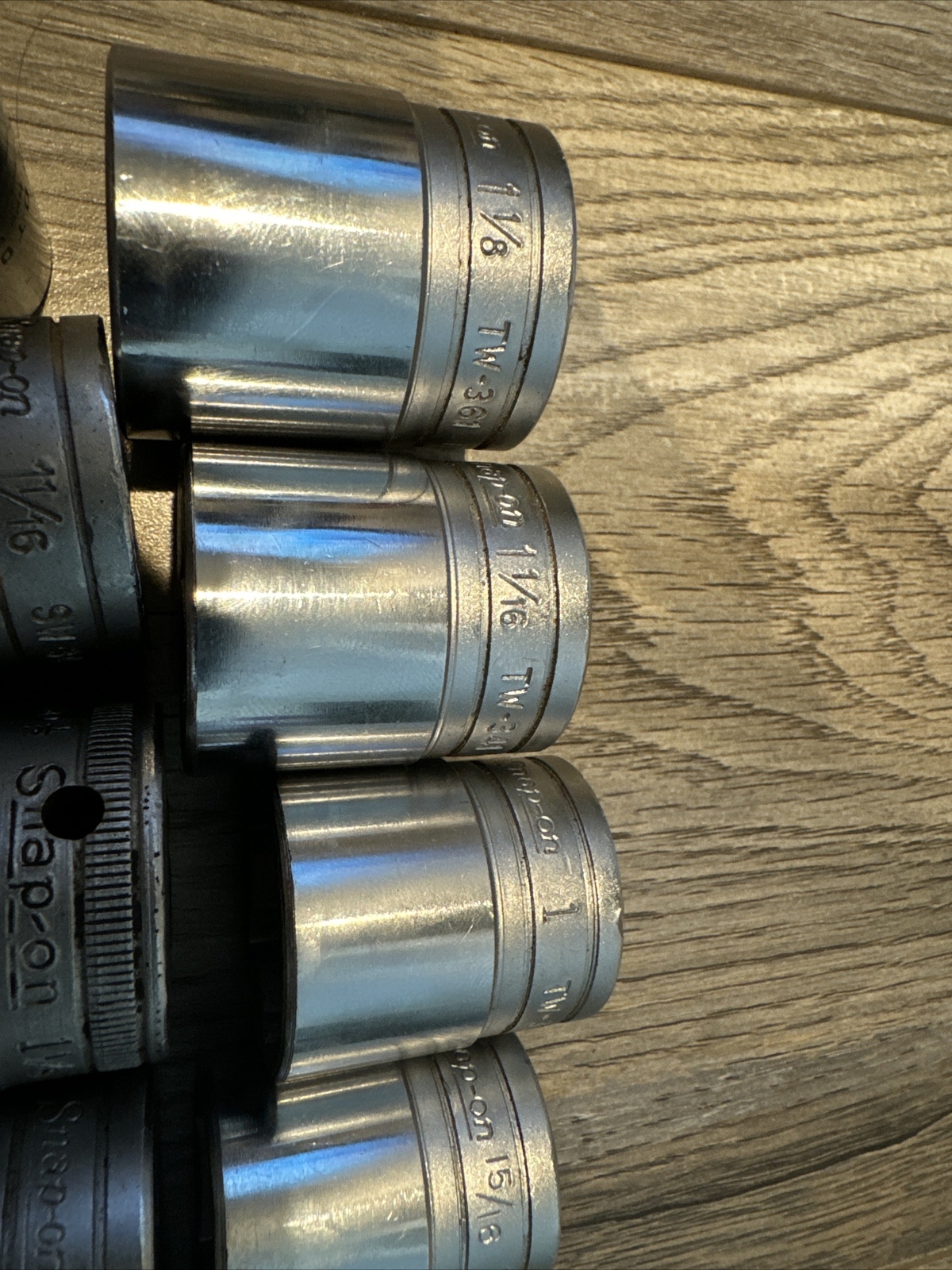 Snap On 1/2″ Drive Shallow 23 Pcs SAE Socket SW-401, SW381, SW-360 1/2, SW-341