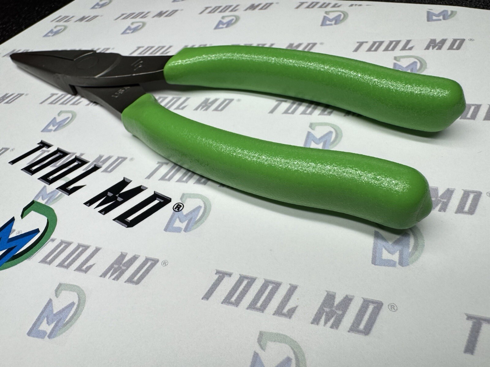 Snap-on Tools USA NEW GREEN 8″ Talon Soft Grip Needle Nose Pliers 96ACFG
