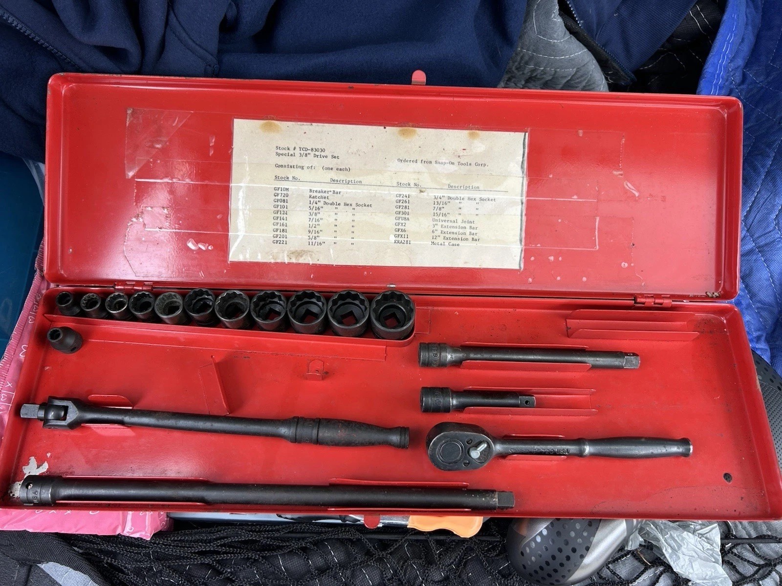 Snap On – 3/8”Dr., 12 Pt. General Service Set Industrial Finish-in a #KRA281 Box