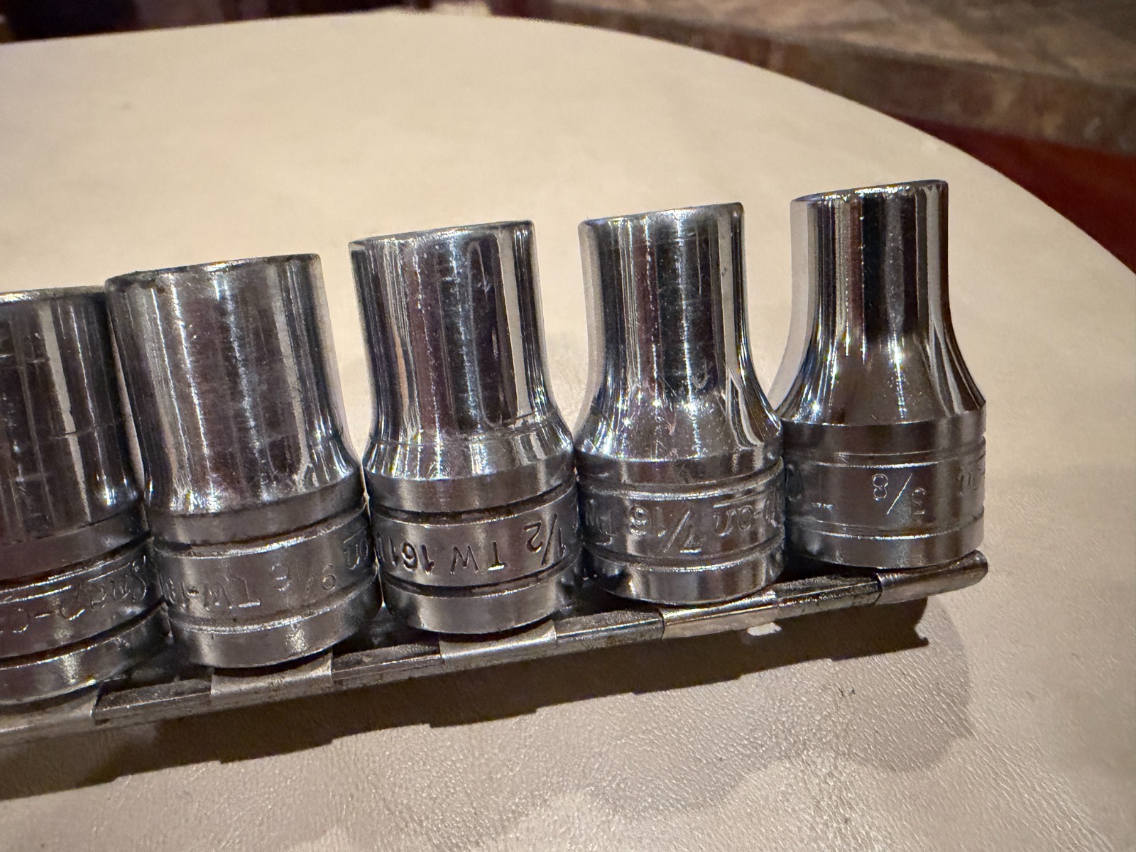Snap On TW Series 1/2″ Drive 15pc Shallow 61Pt Socket Set 3/8 to 1-1/4, Complete