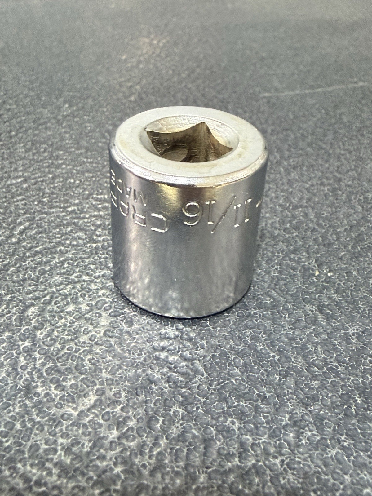 Vtg 11/16″ Craftsman VV-Series PN 44336 3/8″ Drive 12-Point Socket USA Made NOS