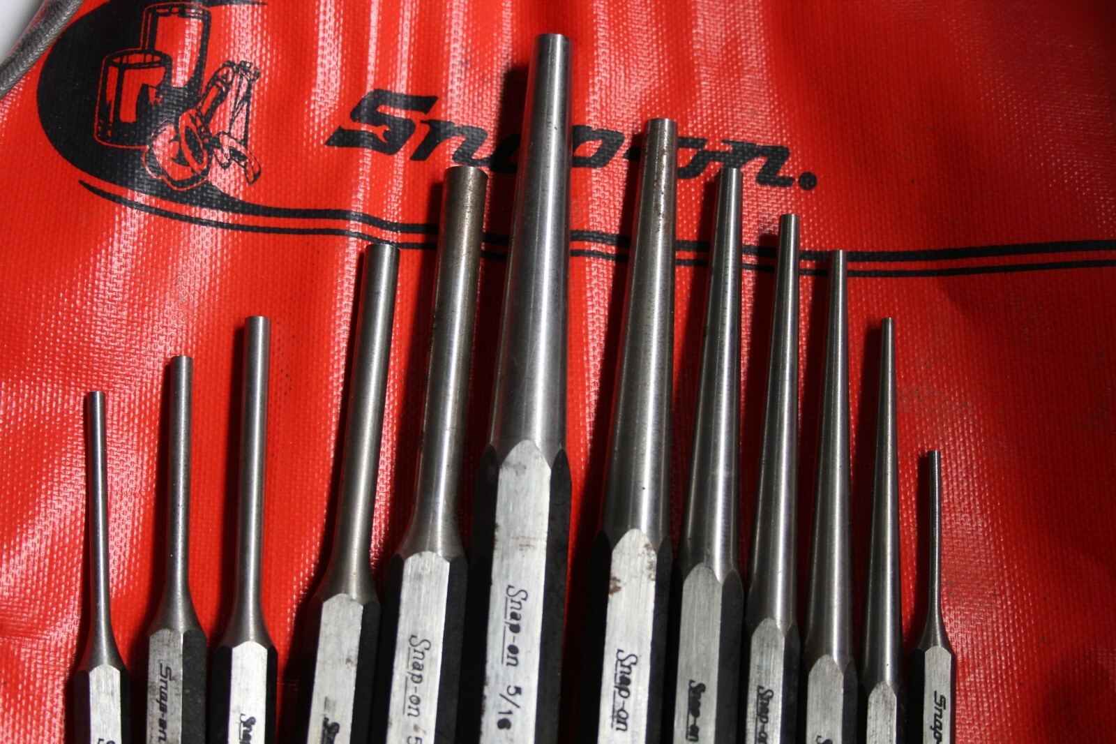 SNAP-ON TOOLS 12 pc Pin and Starter Punch Set C-123 KIT USA