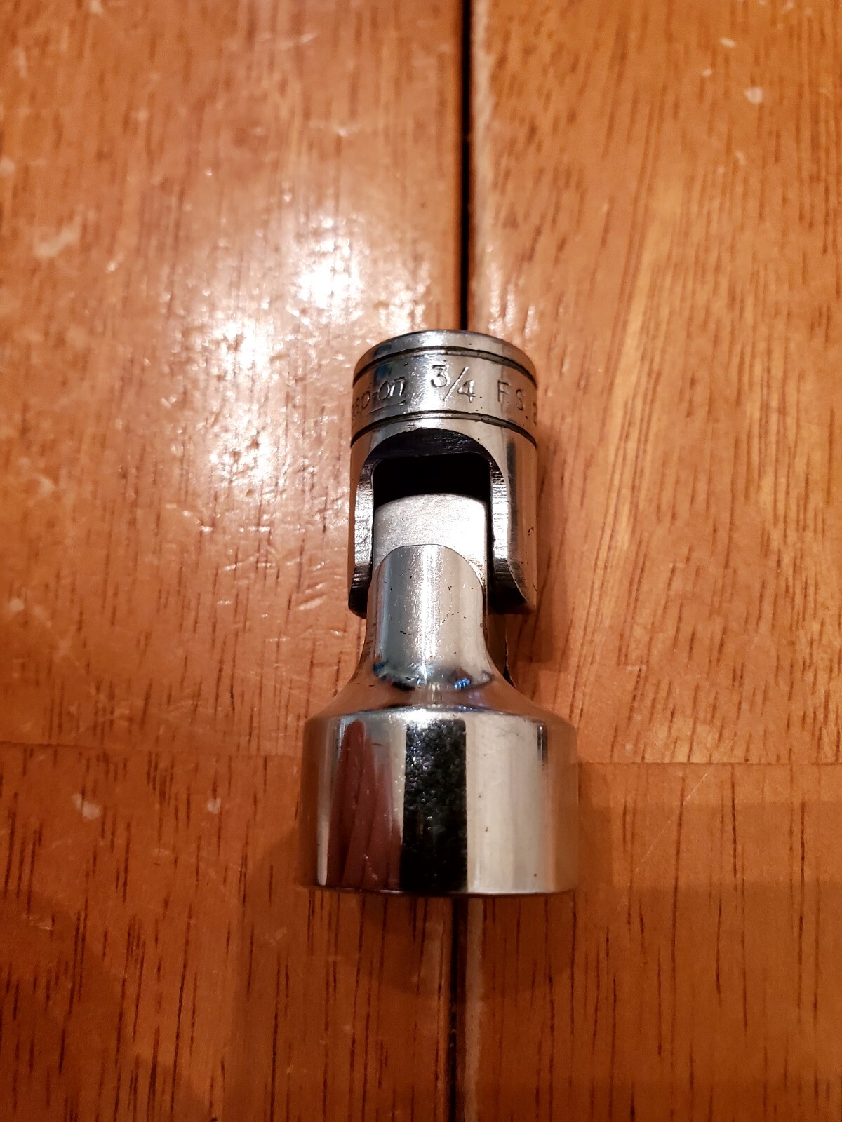 Snap On 3/8 Drive 3/4 6PT Swivel Socket FS24