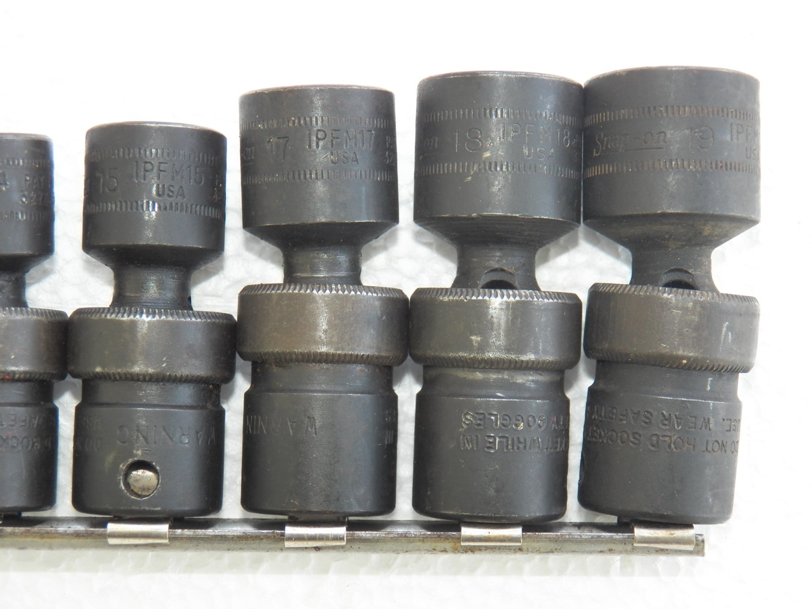 Snap-on 3/8″ drive Metric 10-19 & Sae 3/8-3/4 6-point IMPACT Swivel Socket Sets
