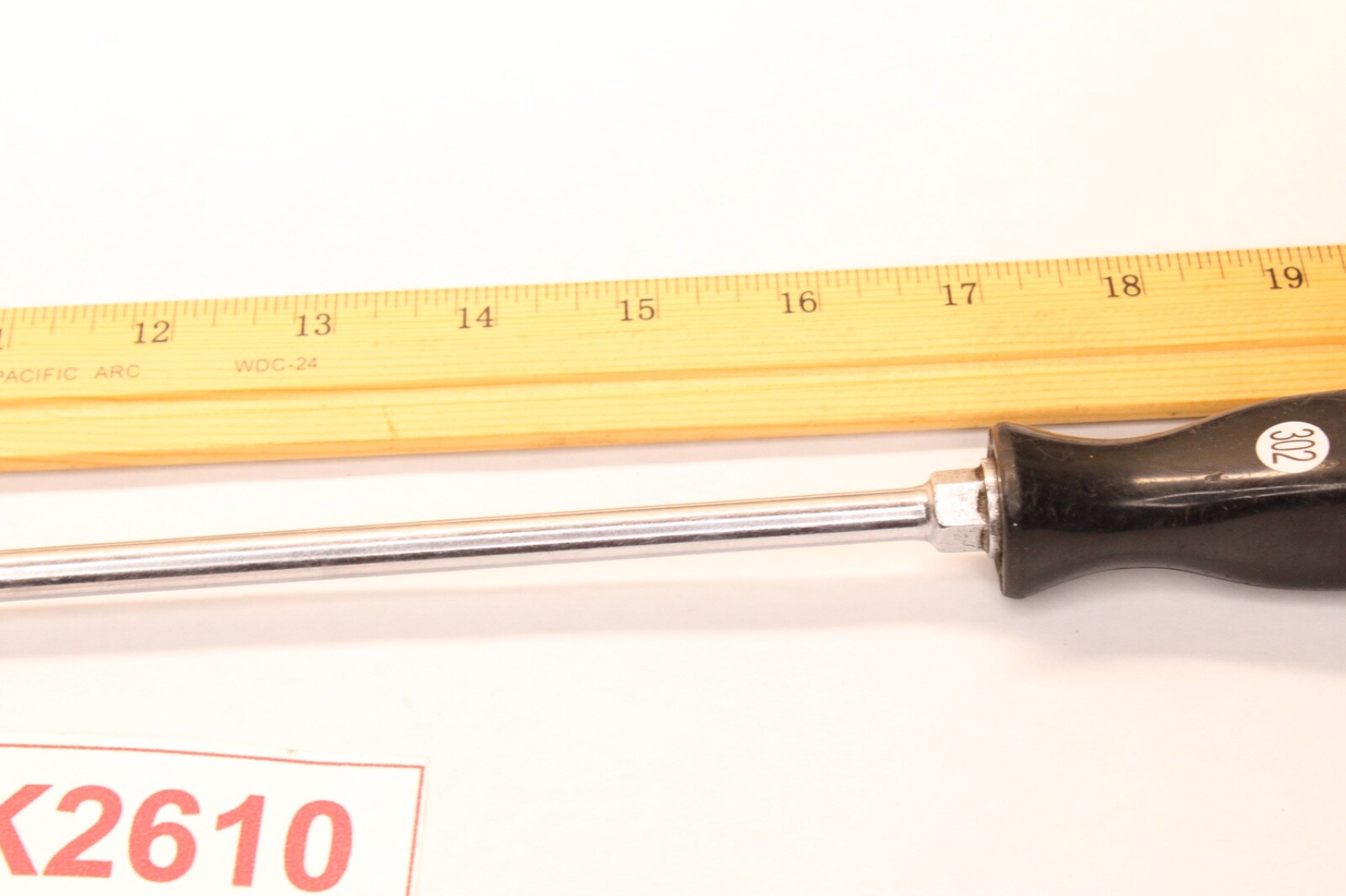 Unbranded 5/16″ x 15-1/2″ Long Shaft Flat/Slotted Hard Black Handle Screwdriver