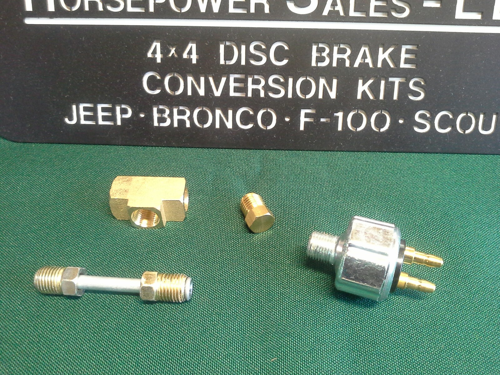 12 Volt Stop Light-Brake Light SWITCH, Pressure SWITCH, Ford+GM+Mopar+Hot Rods