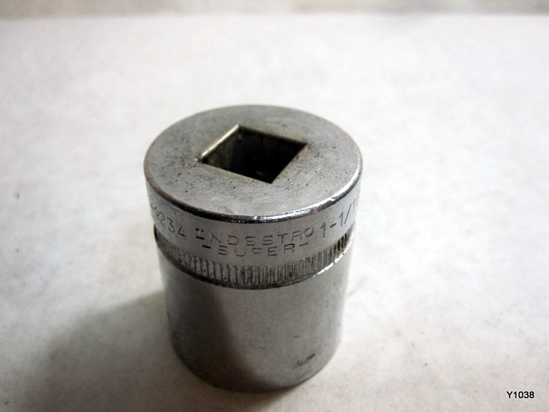 Vintage Indestro Super Brand 1/2″ Square Drive 12 Point 1 1/16″ Socket 1234