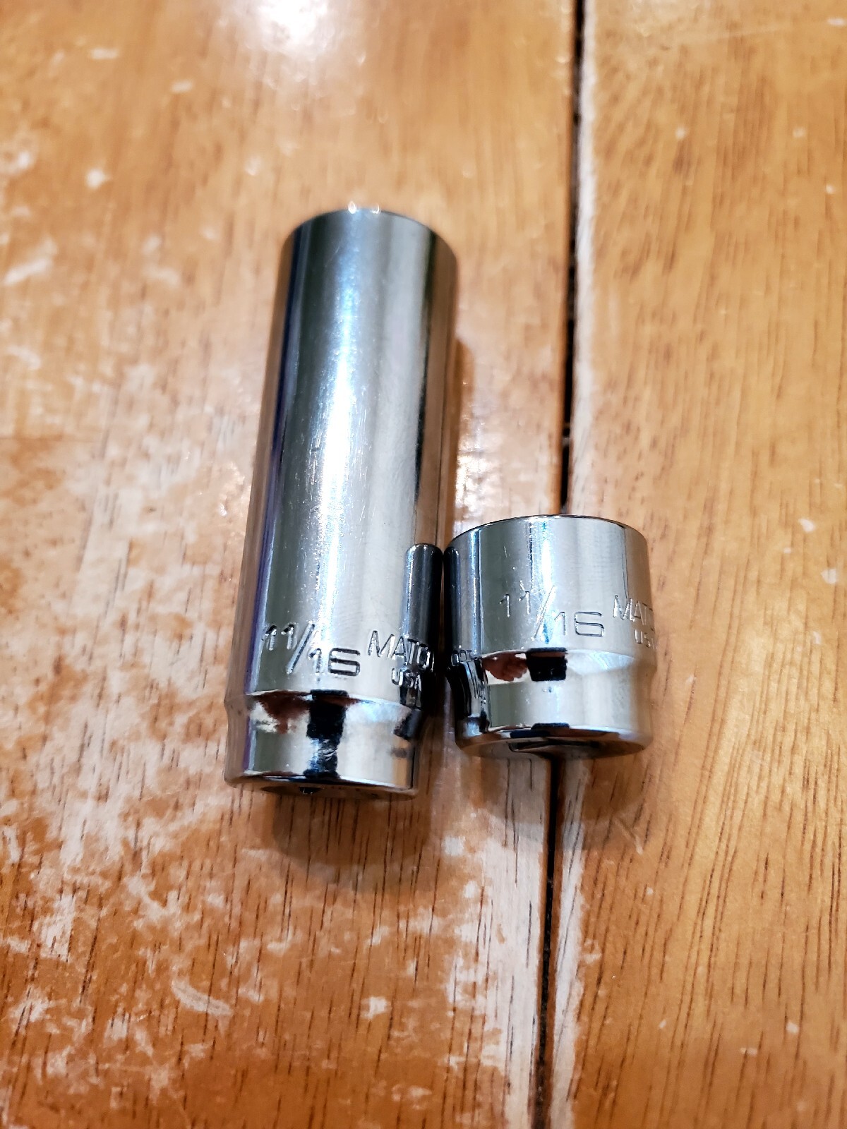 Matco Tools 3/8 Drive 11/16 12PT Shallow 6PT Deep Sockets Lot Of 2
