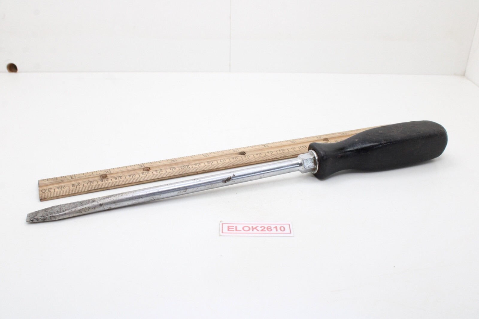 Snap-on SSD8 3/8″x12.5″ Flat/Slotted Black Hard Handle Screwdriver USA
