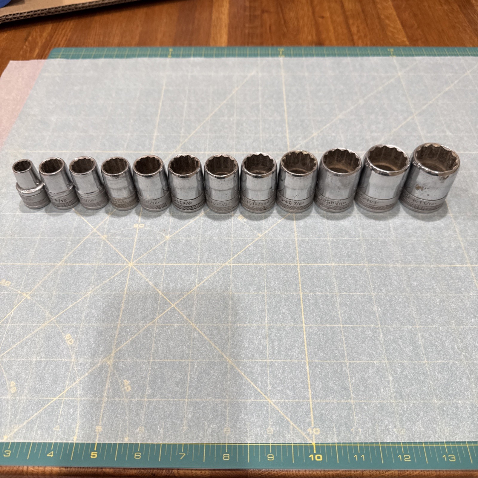 S-K Tool 12 pc. 1/2″ Drive SAE Shallow Socket Set 1-1/16 To 7/16 12-point