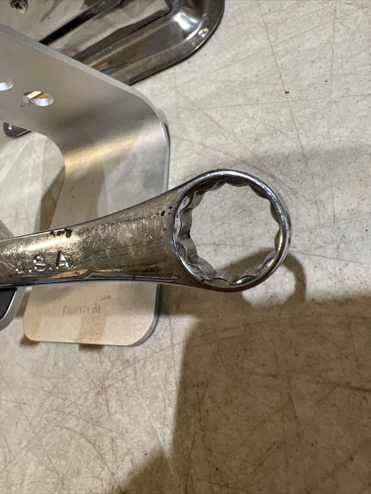 VINTAGE SK USA 17mm COMBINATION WRENCH 12pt 88317