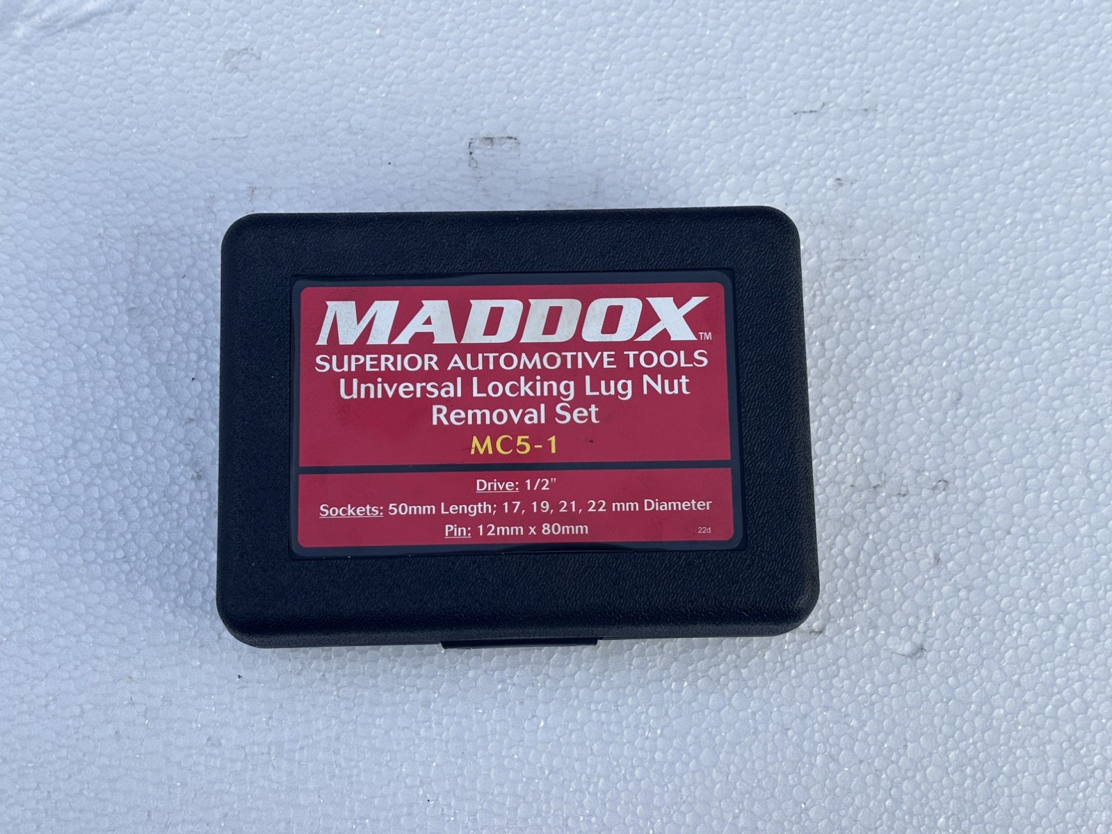 Maddox MC5-1 Universal Locking Lug Nut Removal Set 58535