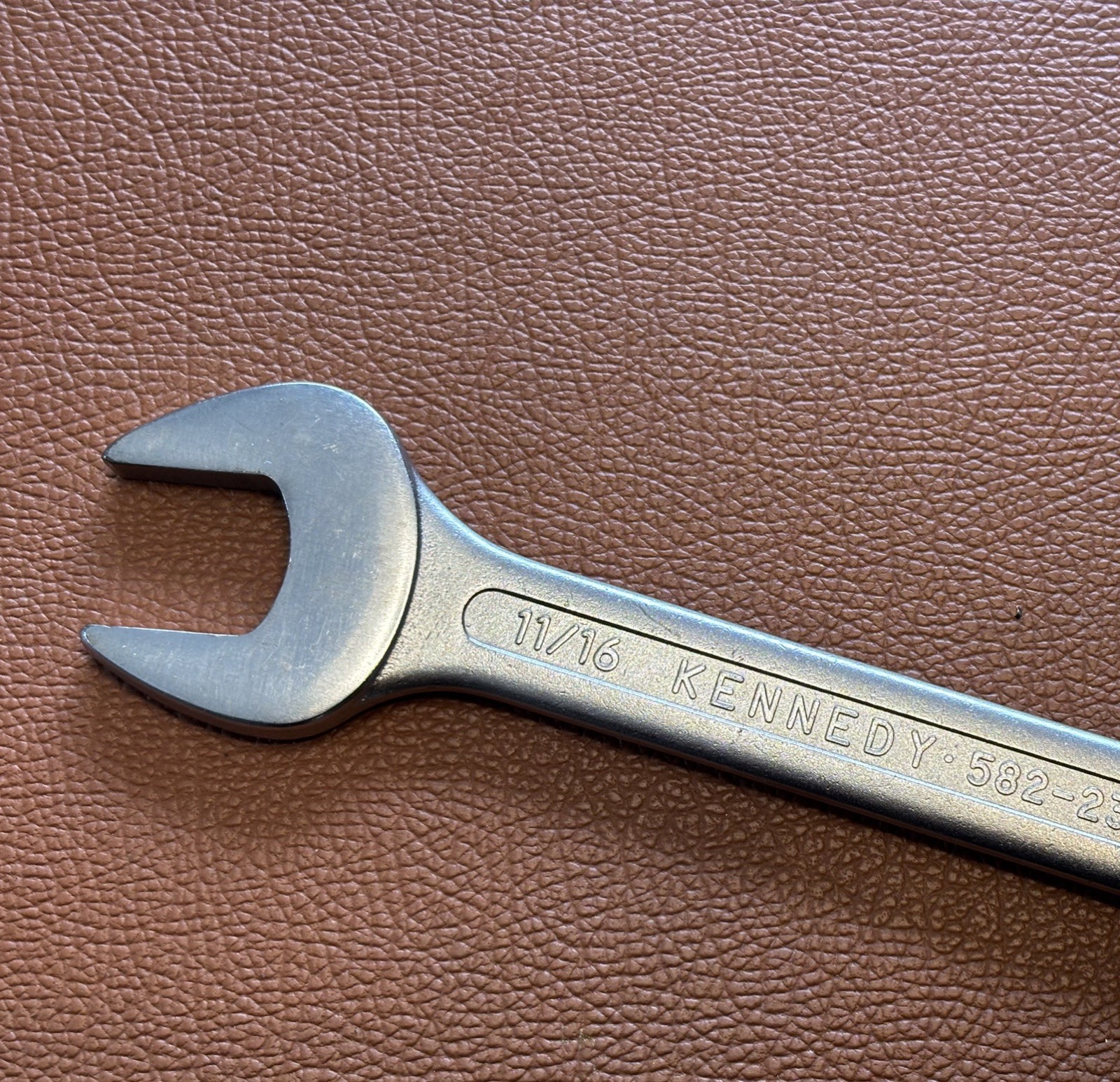 KENNEDY 582-234 – 11/16” AF Combination Spanner