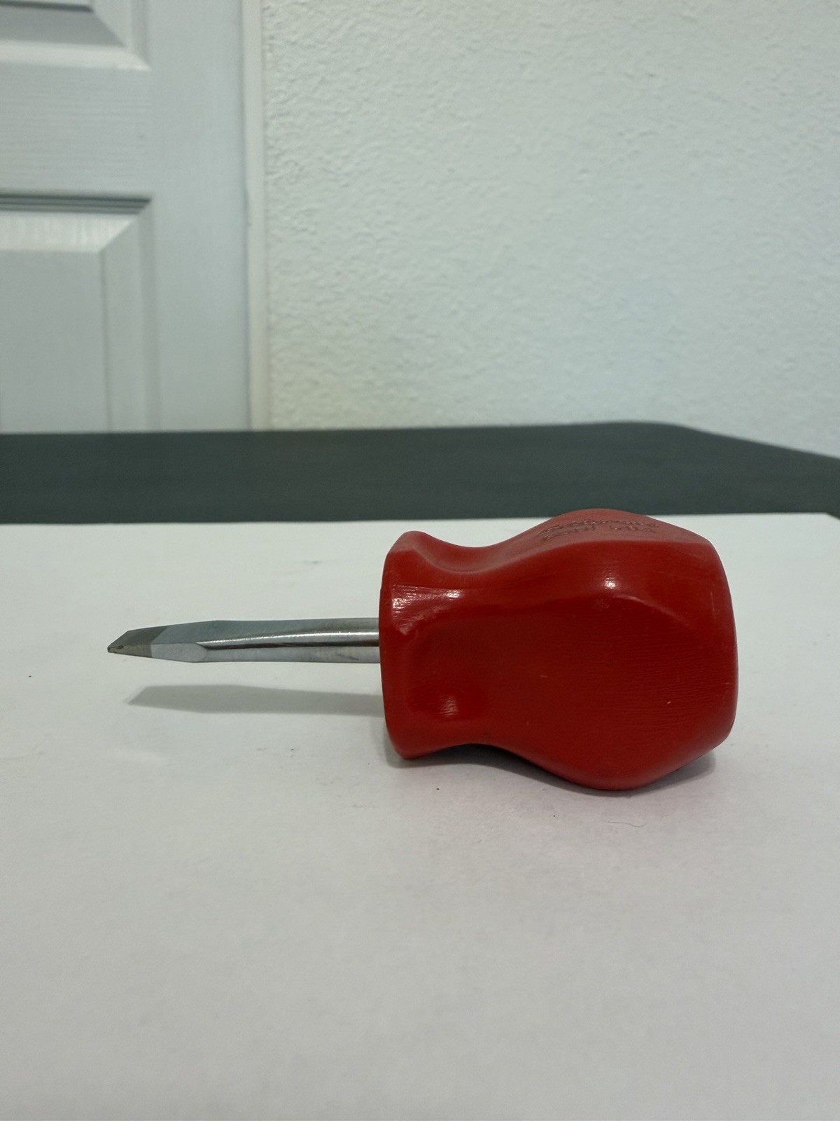 SNAPON SDD1 Phillips head Stub Red Screwdriver