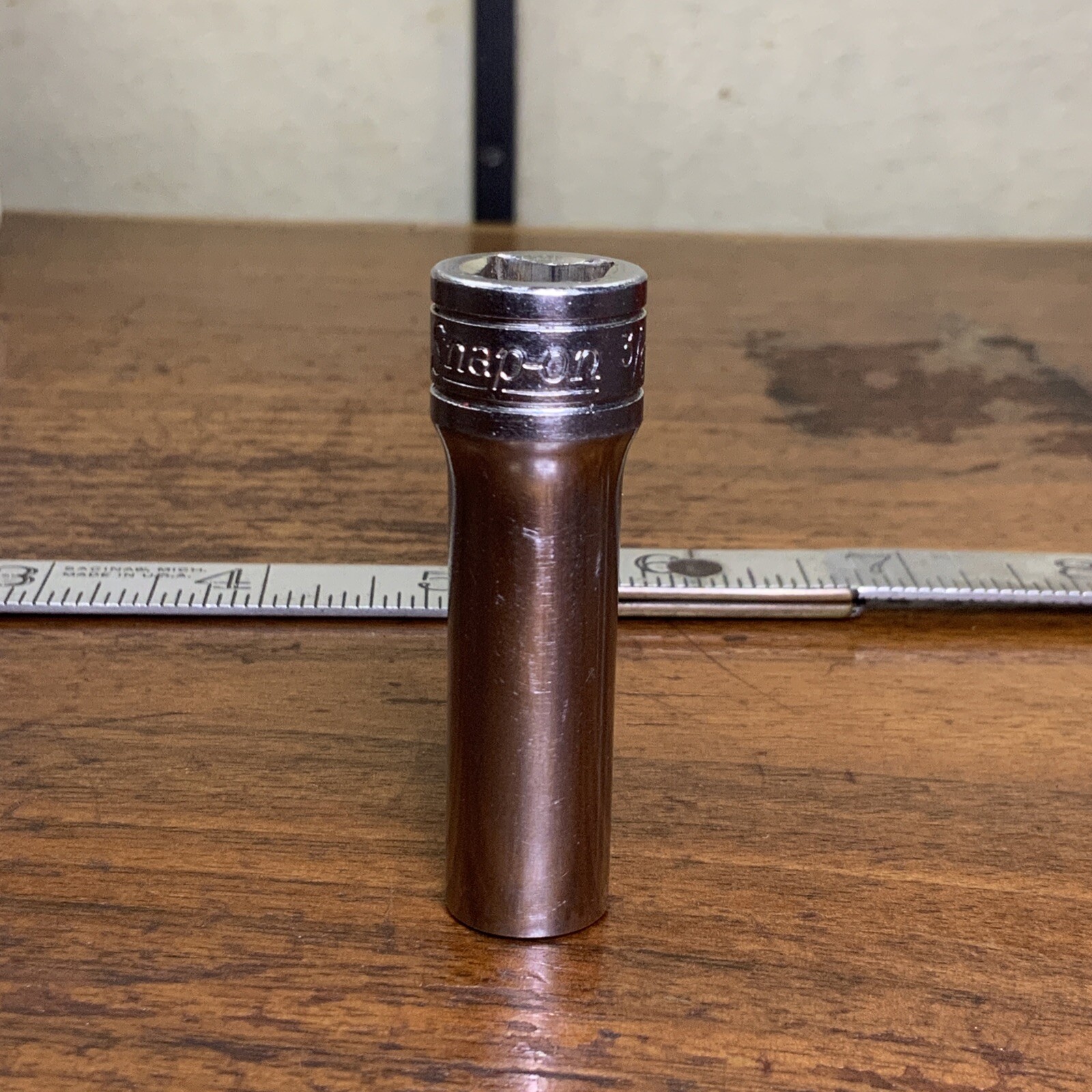 Vintage (1964?) Snap-on Tools USA SFS121 3/8″ Drive 3/8″ SAE Deep 6 Point Socket