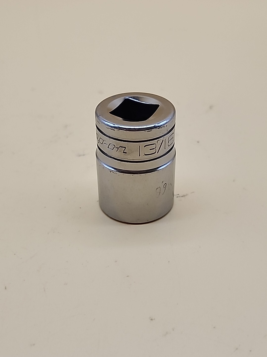 Snap-On Tools 1/2″ Dr 12-Pt SAE 13/16″ Flank Drive Shallow Socket SW-261 US