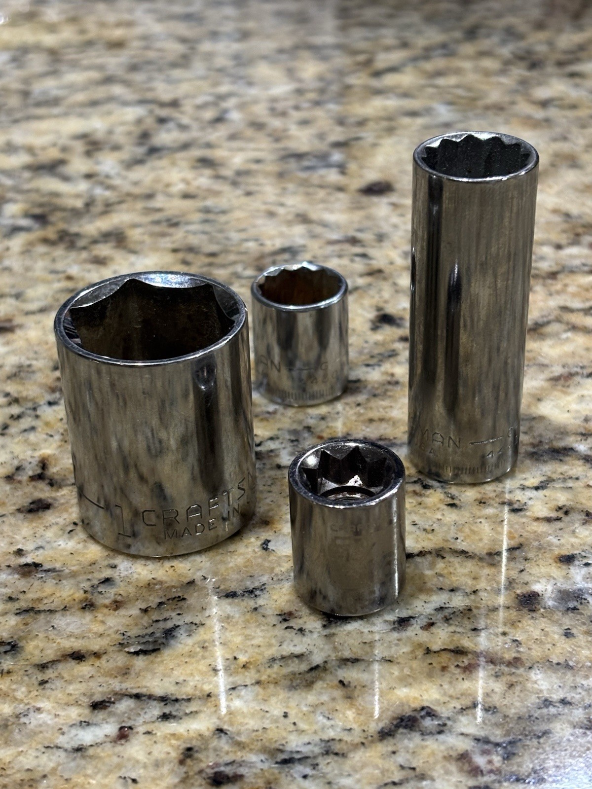 USA CRAFTSMAN SOCKETS – METRIC AND SAE STANDARD – BUY MORE AND SAVE!