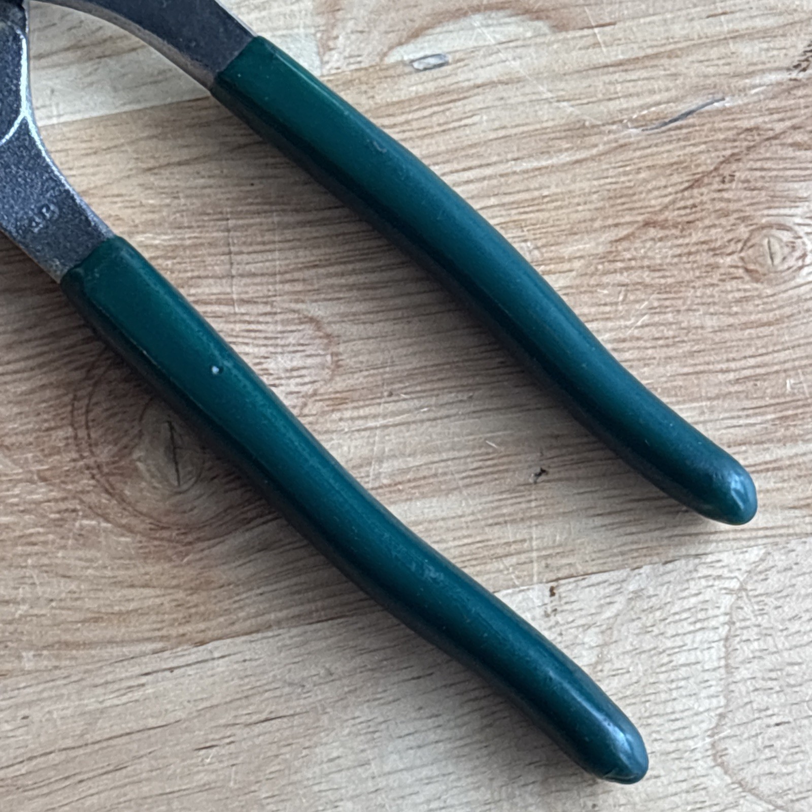 Jensen 6.5″ Slip Joint Pliers Tongue and Groove Green Handle 18006 USA