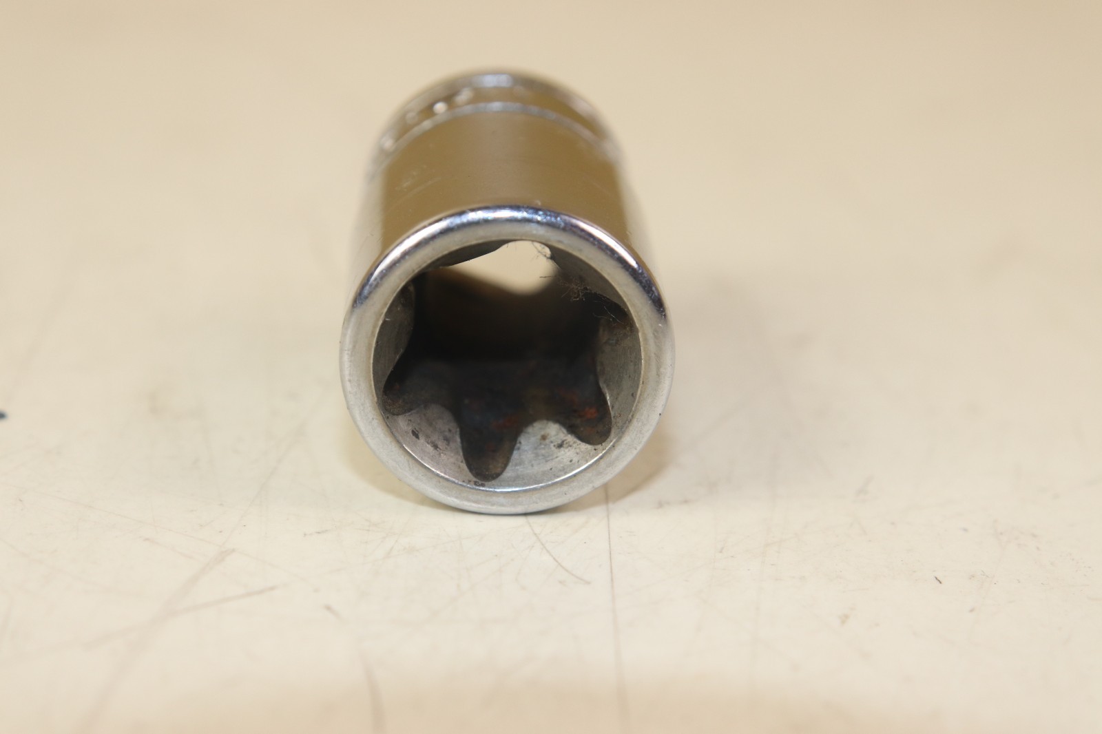 Snap On 1/2″ Drive E20 Inverted Torx Socket SLE200A – Lot A – USED