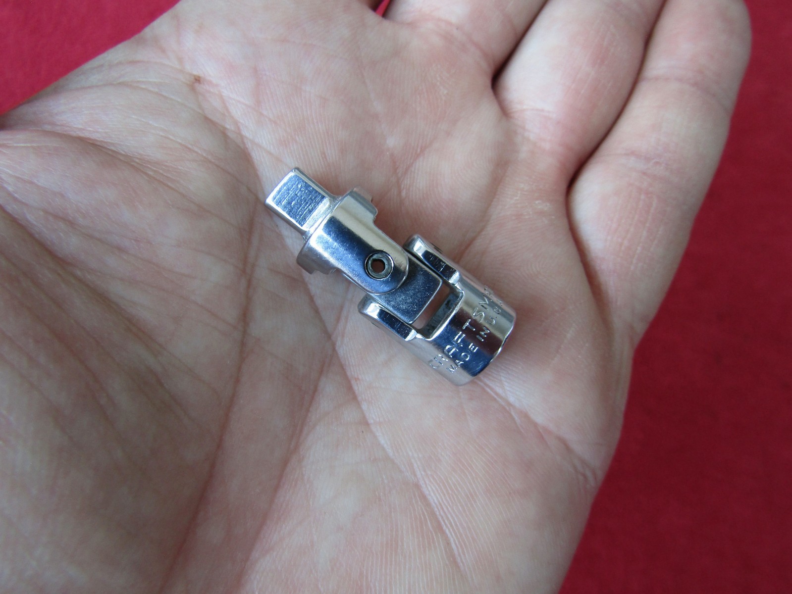 NICE Vtg CRAFTSMAN USA 1/4″ Drive Universal Joint Swivel Adapter -V- Series 4280