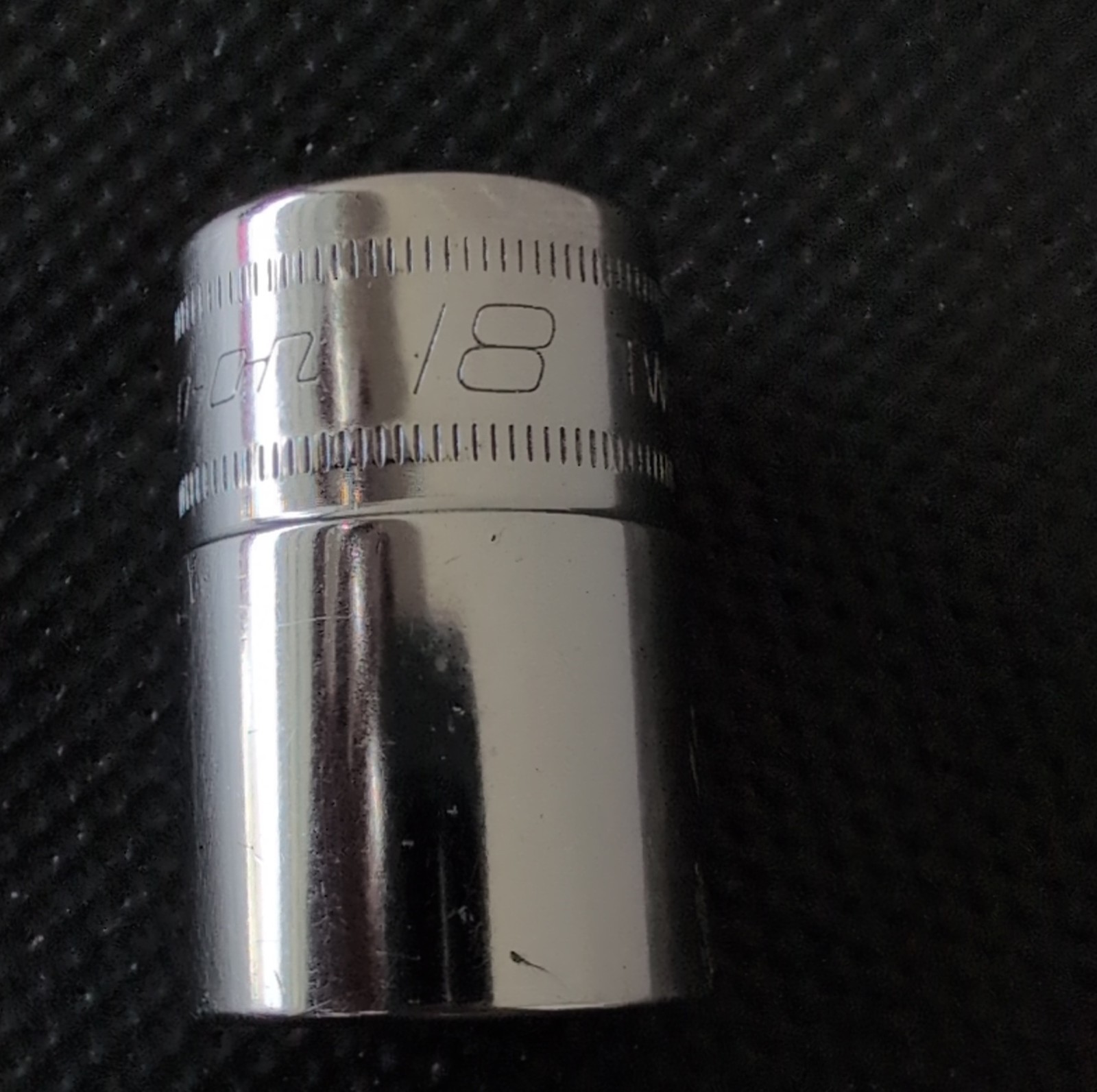 Snap-on 1/2″ Drive 6-Point Metric 18 mm Flank Drive® Shallow Socket TWM18