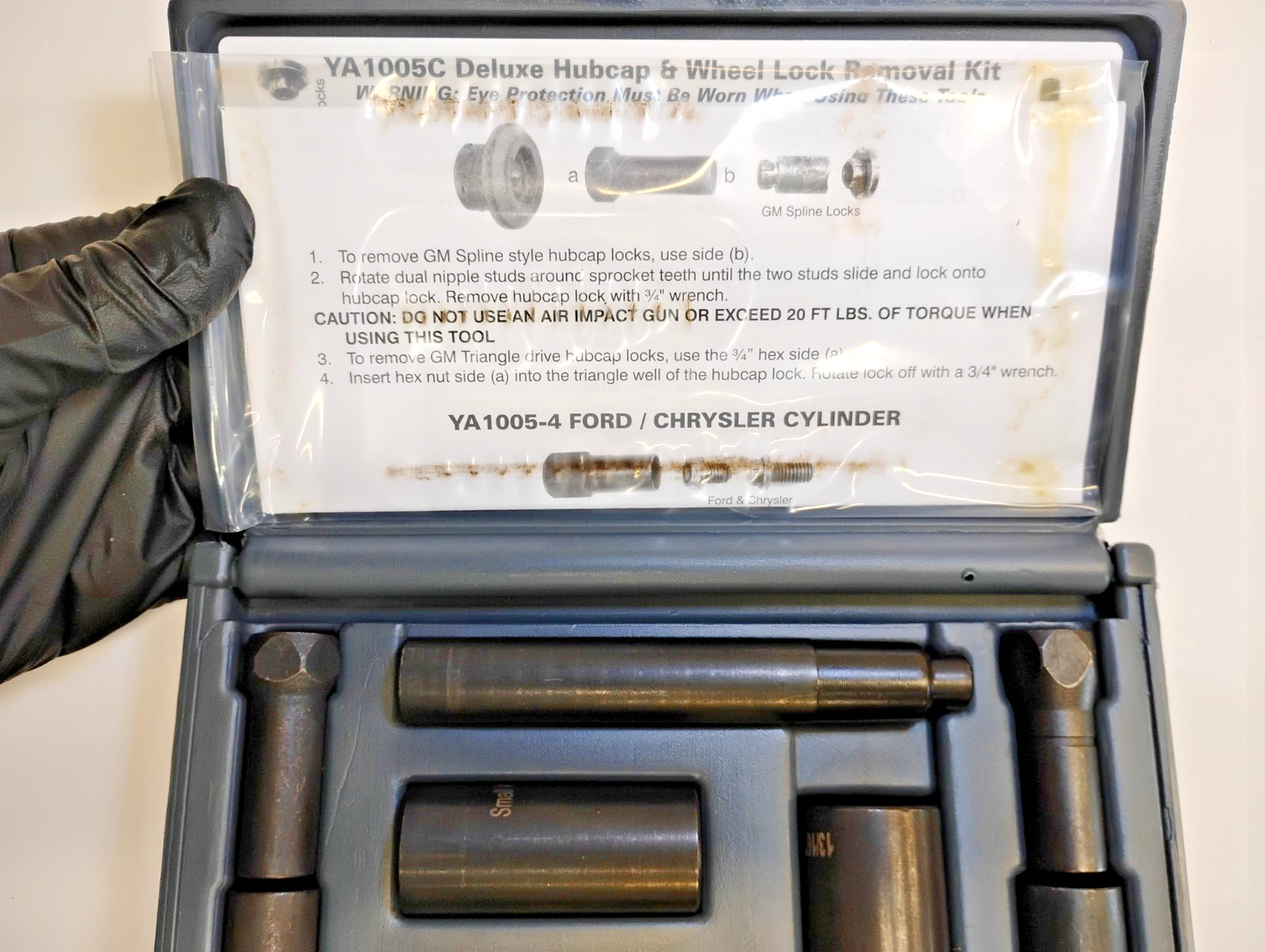 Blue Point TOOLS YA1005 Deluxe Wheel Lock and Hub Cap Removal Set