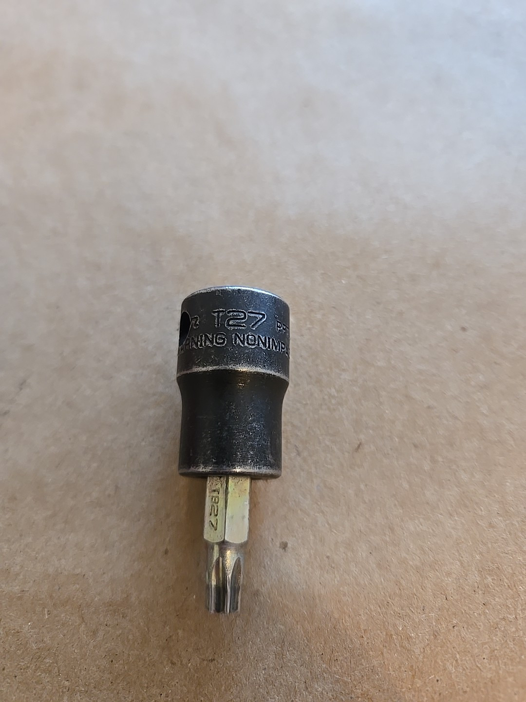 Snap On 3/8″ Drive T27 Non Impact Pinless Power Torx Bit Driver Socket PFTX27E