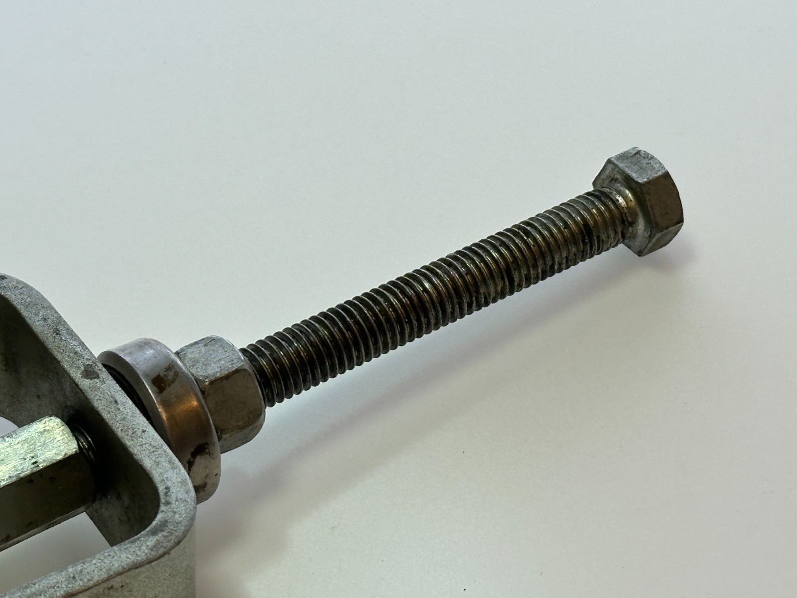 Kent-Moore Tools USA KM J-33367 Bearing Cup Puller Bridge