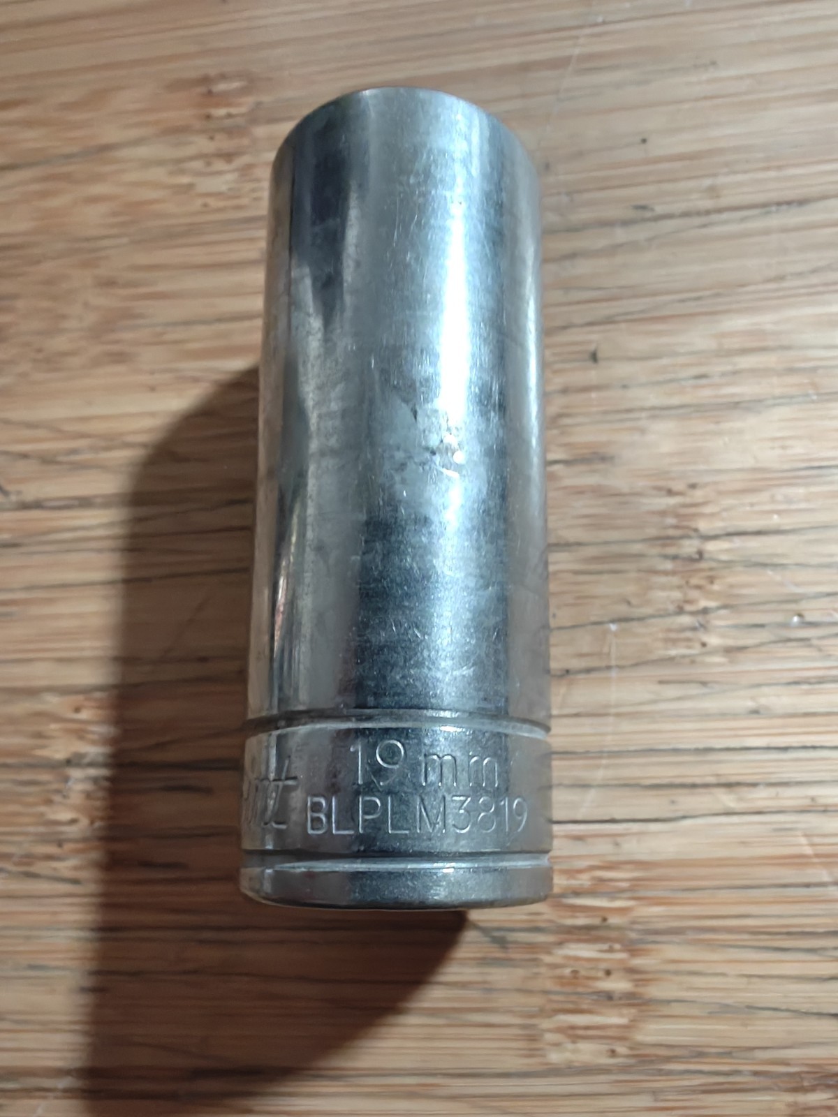 Blue Point Tools BLPLM3819 19mm Deep Socket 3/8″ Drive 12 Point
