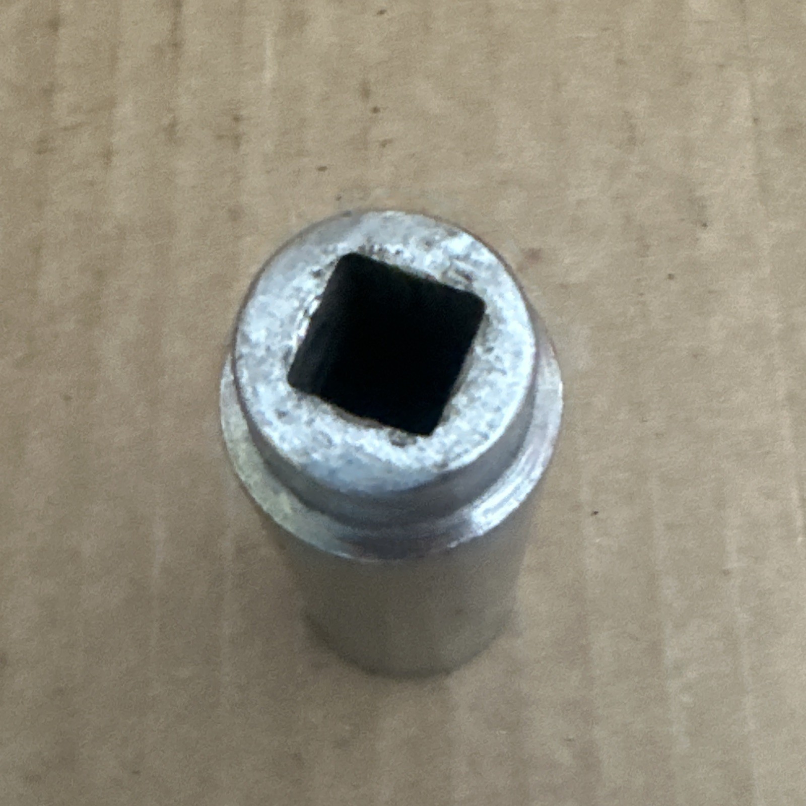 Mac Tools USA 3/8″ Drive SAE Size 11/16″ Deep 6 Point Socket XD226