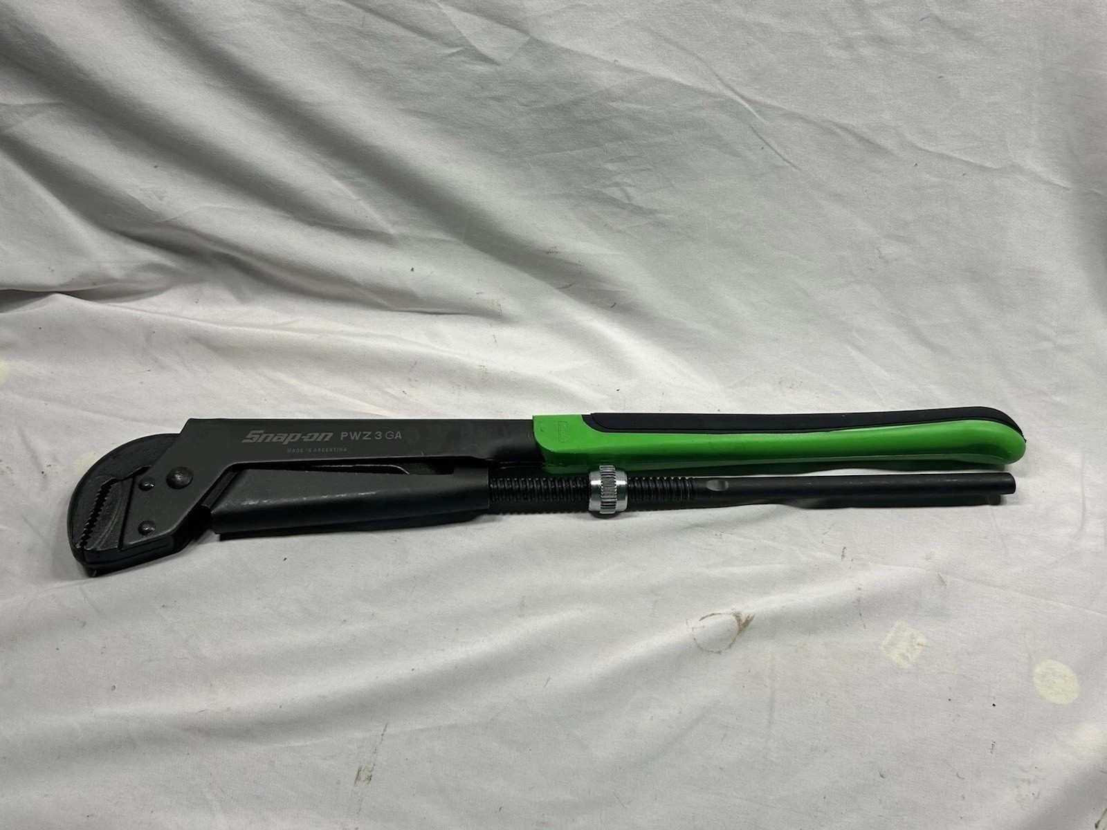 Snap-on Tools GREEN 21-1/2″ Soft Grip Adjustable Plier Wrench PWZ3GA