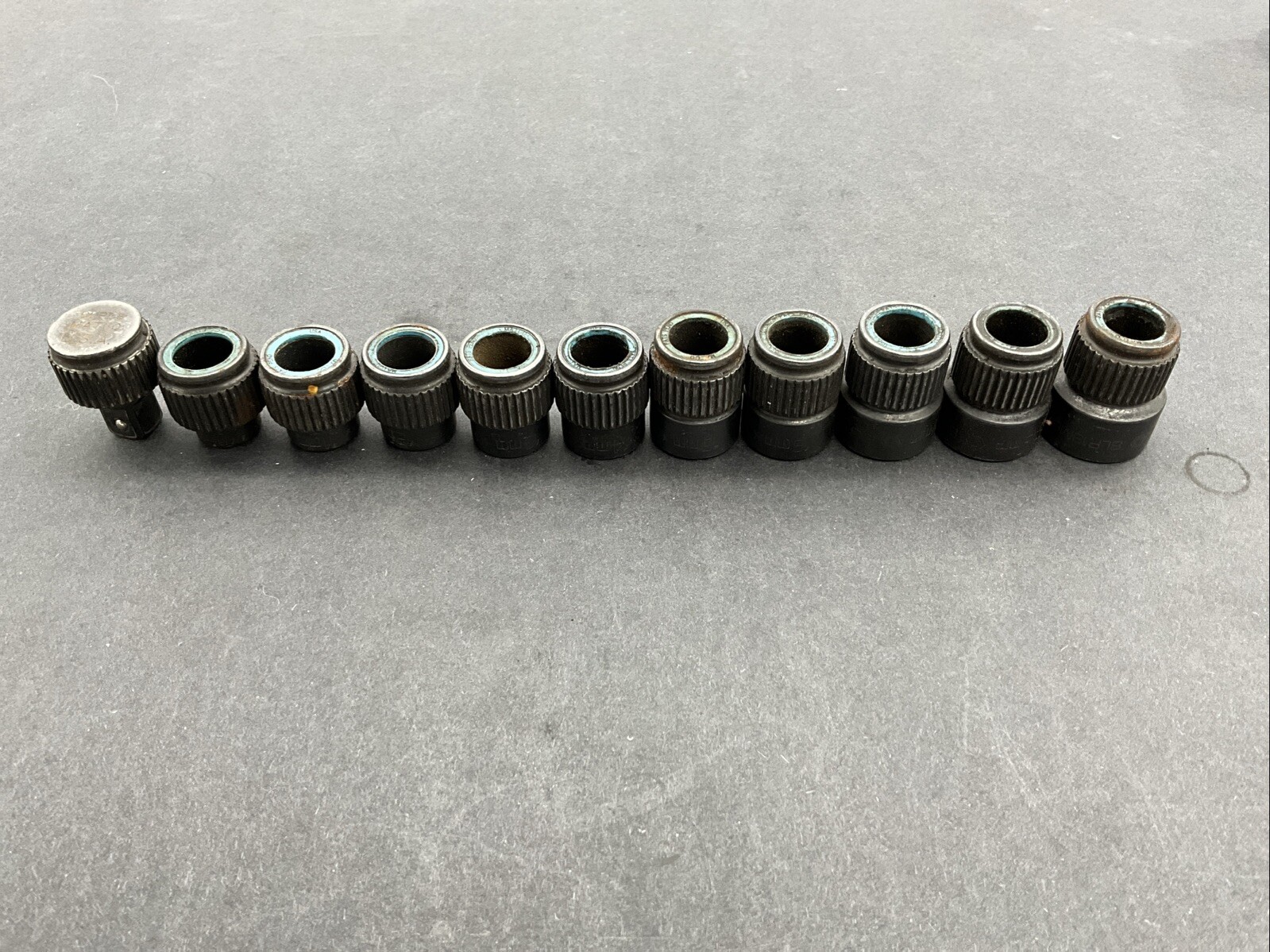 Matco Tools Special Forces Pass Through Services Set Medium Size Metric RL100