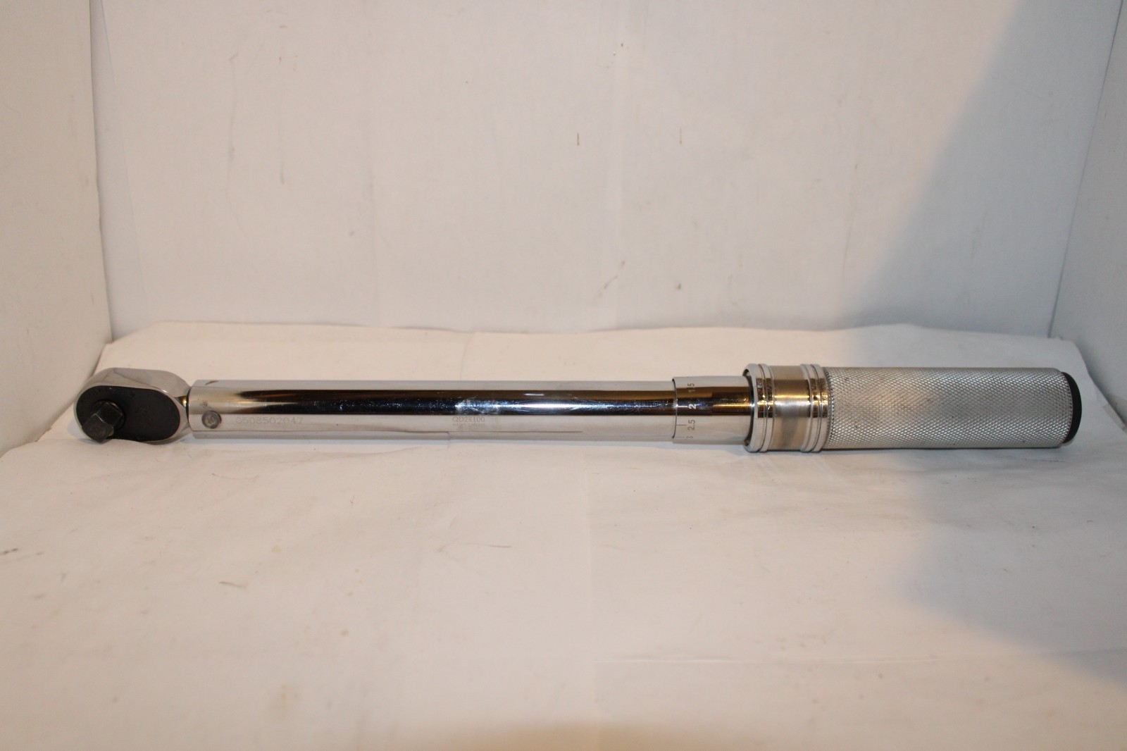 Snap-On 3/8″ Drive QD2R100 Adjustable Click Torque Wrench 20-100 ft-lbs