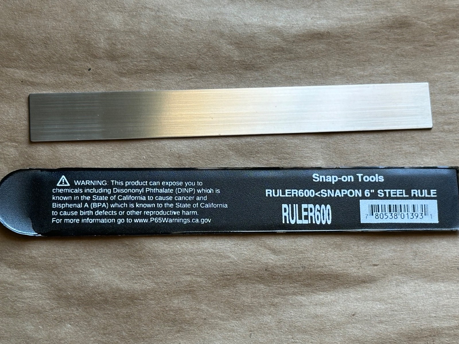 Snap-on Tools USA NEW 6″ Straight Edge 1/32″ & 1/64″ Grad. Steel Ruler RULER600