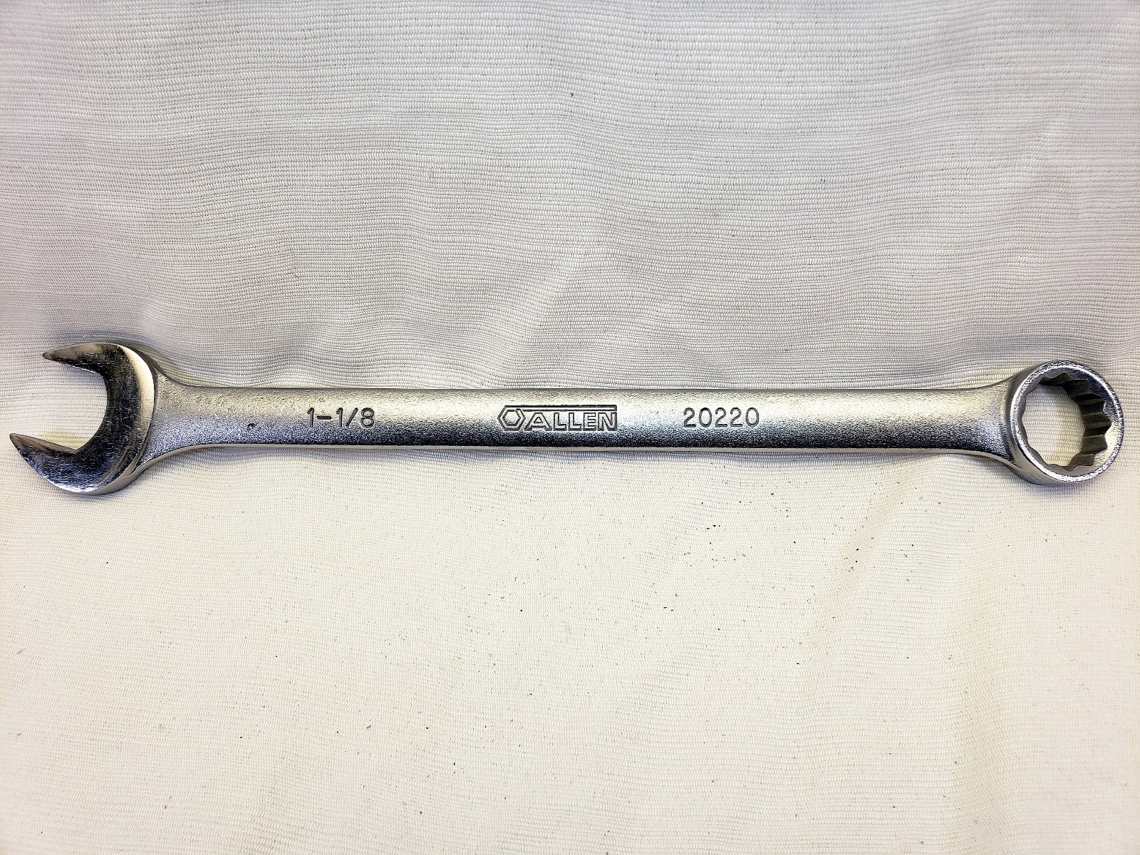 ALLEN TOOLS USA 20220 Combination Wrench 1-1/8″ 12-Point Satin Chrome Finish