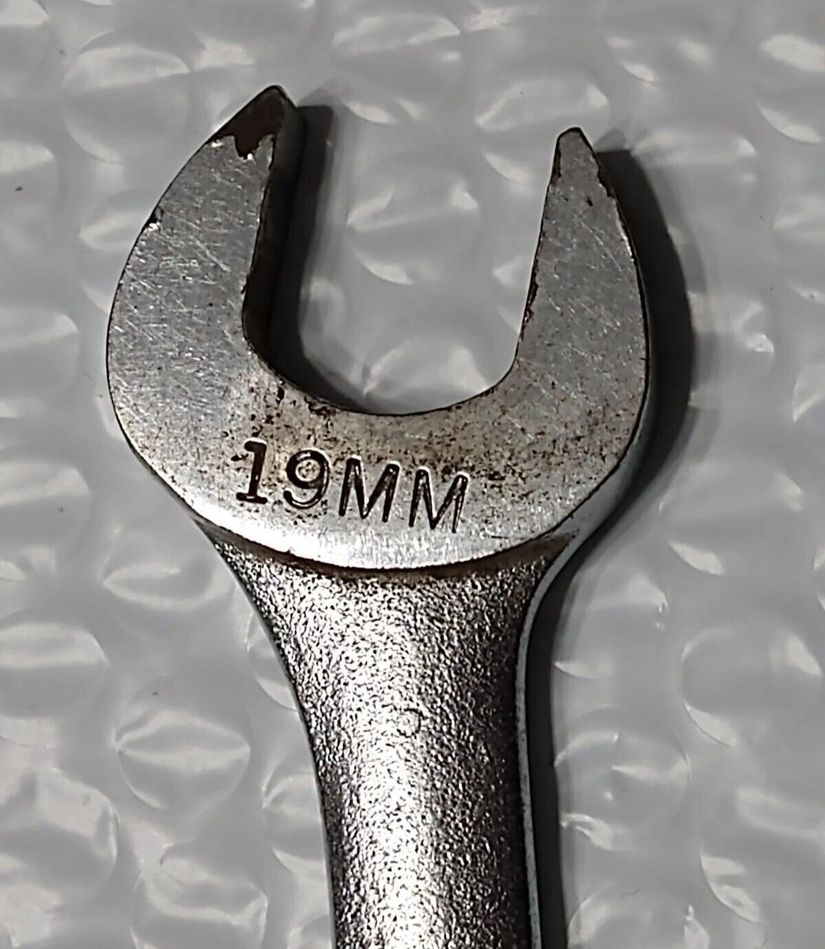 CRAFTSMAN VV44508, 17MM x 19MM OPEN END WRENCH, 8.6″ LONG.