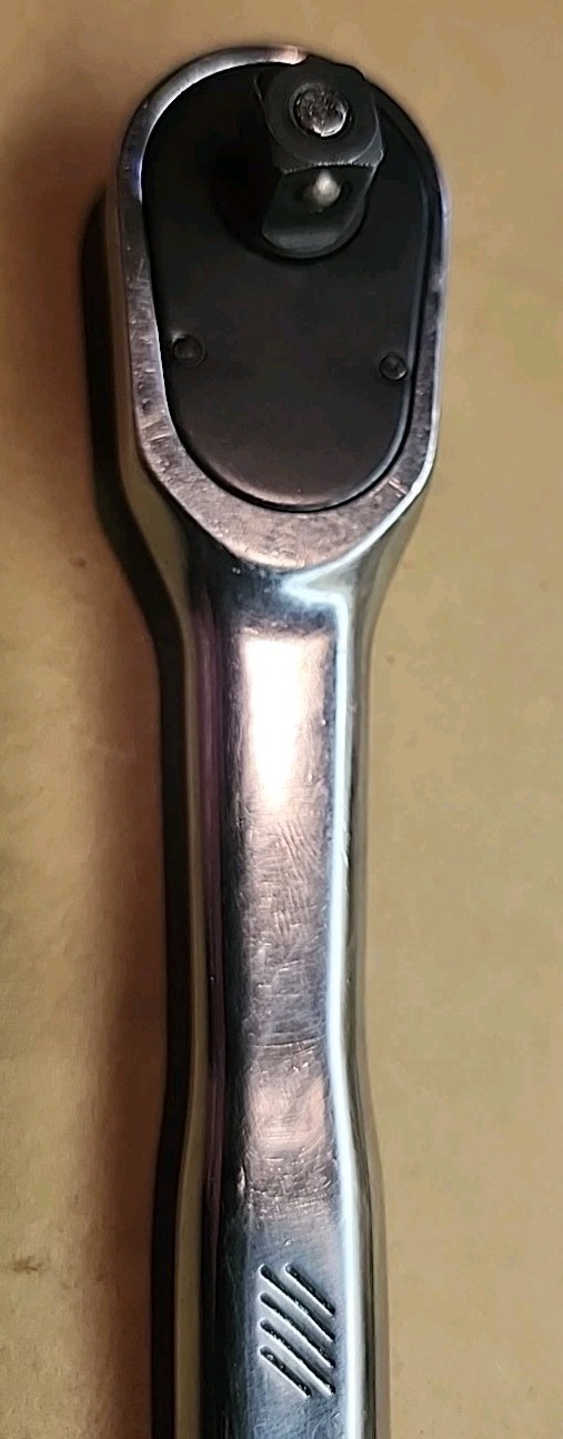 Craftsman Ratchet CMMT81748 3/8″ Quick Release Silver,Black,or Copper Switch