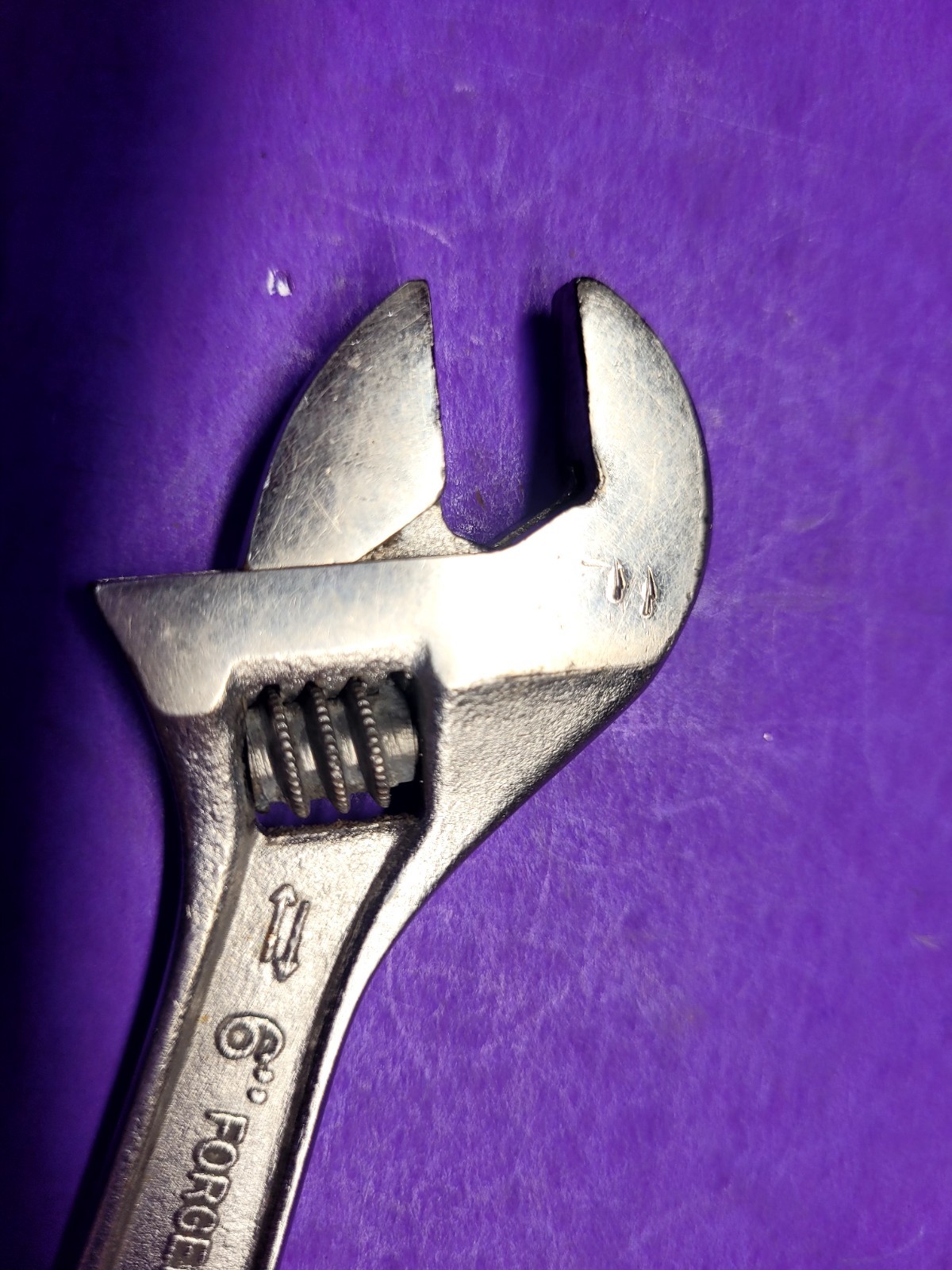 VINTAGE BLUE-POINT SNAP-ON 6″ AJUSTABLE WRENCH MADE IN THE USA