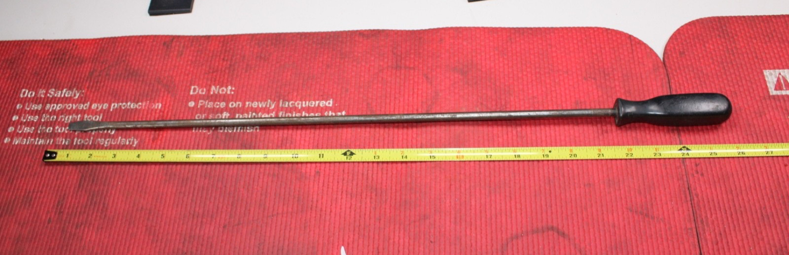 Snap-on SSD422A 21″ Shaft Flat/Slotted Screwdriver 25″ Long Black Handle USA