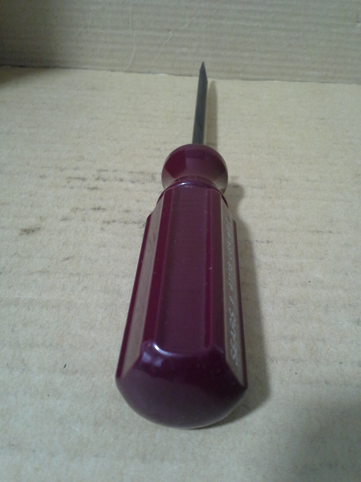 VTG. Sears 9_41118 USA WF Burgundy Handle Flat Head Screwdriver. VGC
