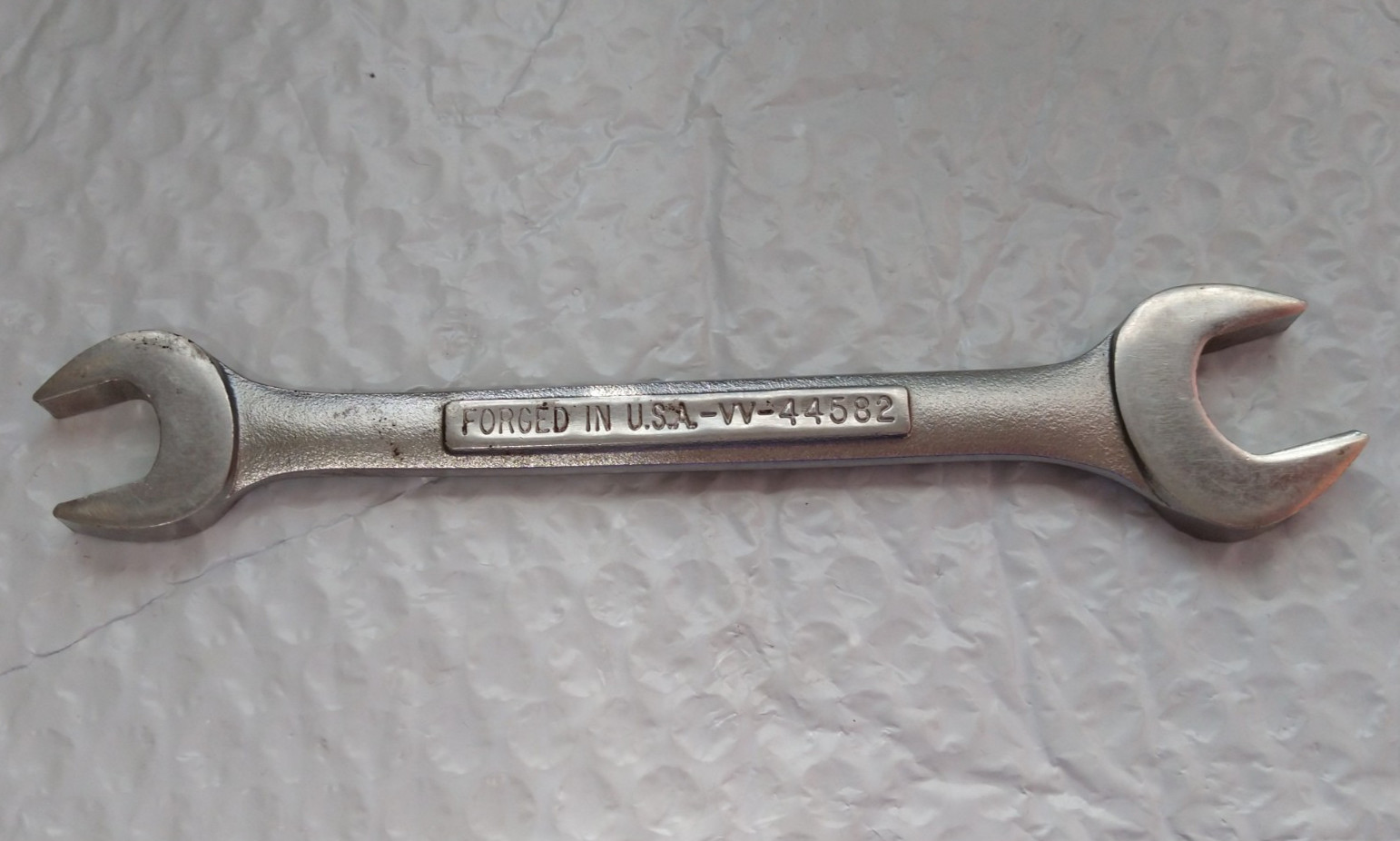 CRAFTSMAN TOOLS USA VV44582, 5/8″ x 3/4″ DBL. OPEN-END WRENCH, 7.75″ LONG.