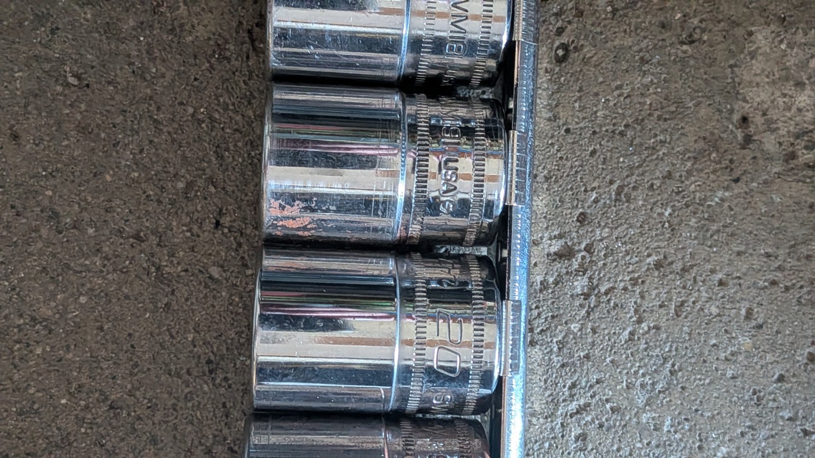 13 Snap-on Socket Set 1/2″ 23mm 22 21 20 19 18 17 15 14 13 12 11 10 Metric 12pt