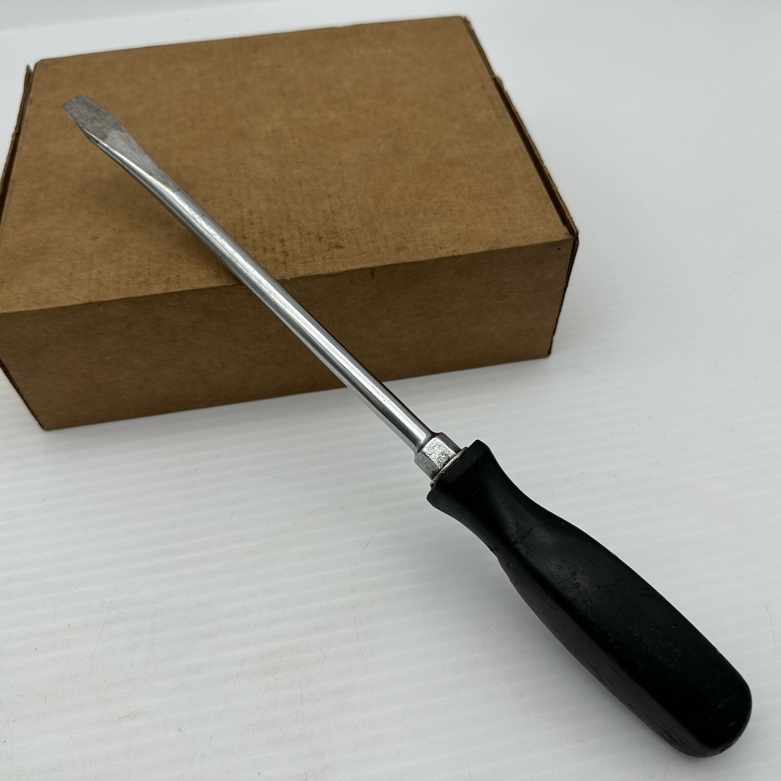 SNAP ON SSD8 FLAT TIP STRAGHT BLADE BLACK HANDLE SCREWDRIVER UNDERLINE SSD 12.5”