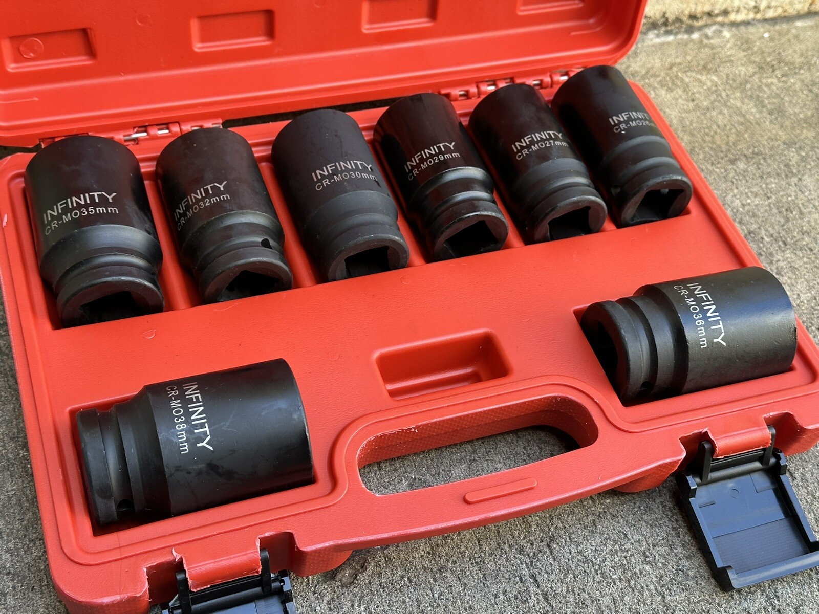 8 Pcs 3/4” Dr. Deep Impact Socket Set CR-MO Metric 6-Point 26mm ~38mm