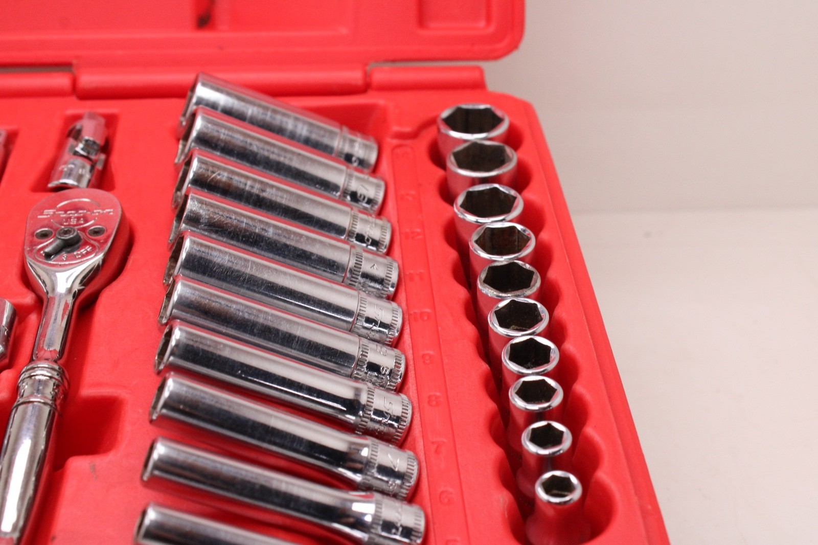 Snap-on 144TMPB 44 Piece 1/4″ Drive 6-Point Metric/ SAE General Service Set USA