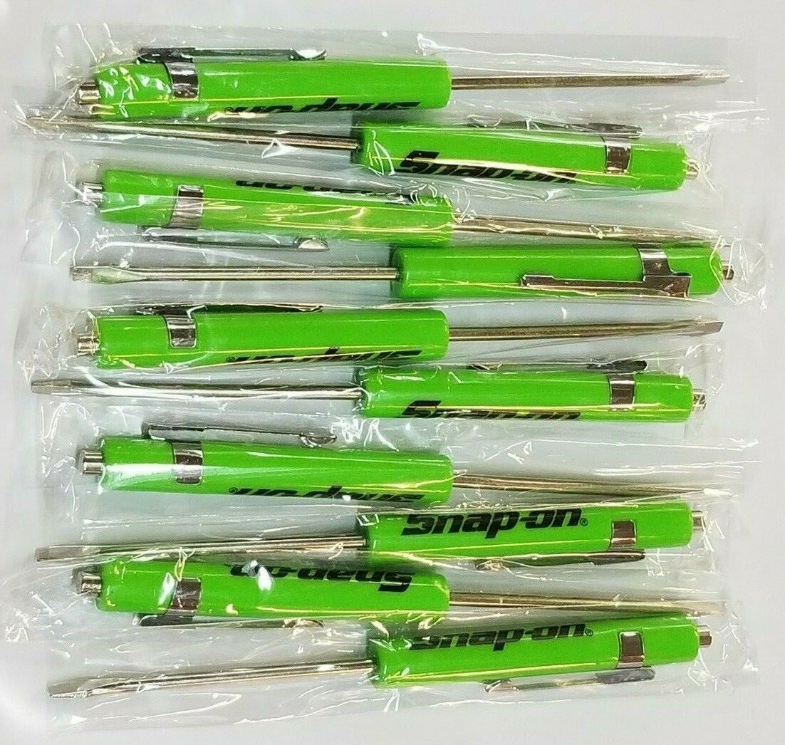 12 GREEN Snap on Tools Flat Tip Pocket Screwdrivers with Clip & Magnetic Top NEW