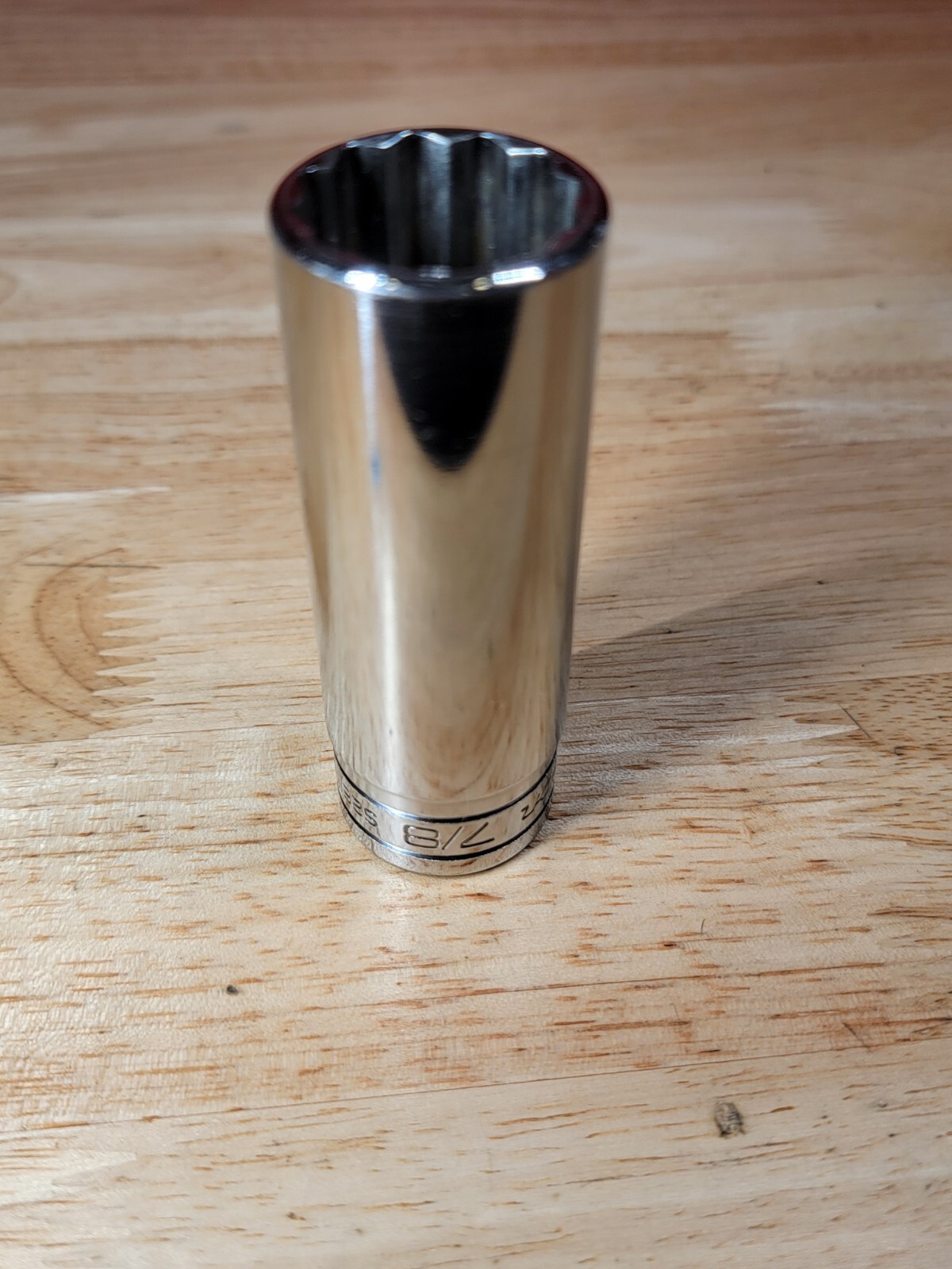 Snap-on Tools S281 7/8″ SAE 1/2″ Drive 12-Point Deep Chrome Socket
