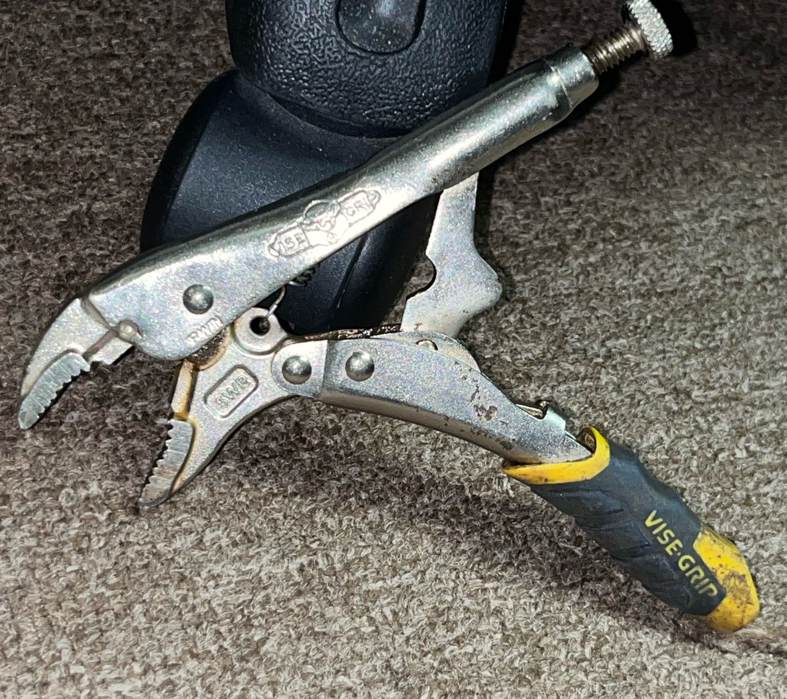 Irwin Vise-Grip 5WR Curved-Jaw Locking Pliers With A Wire Cutter