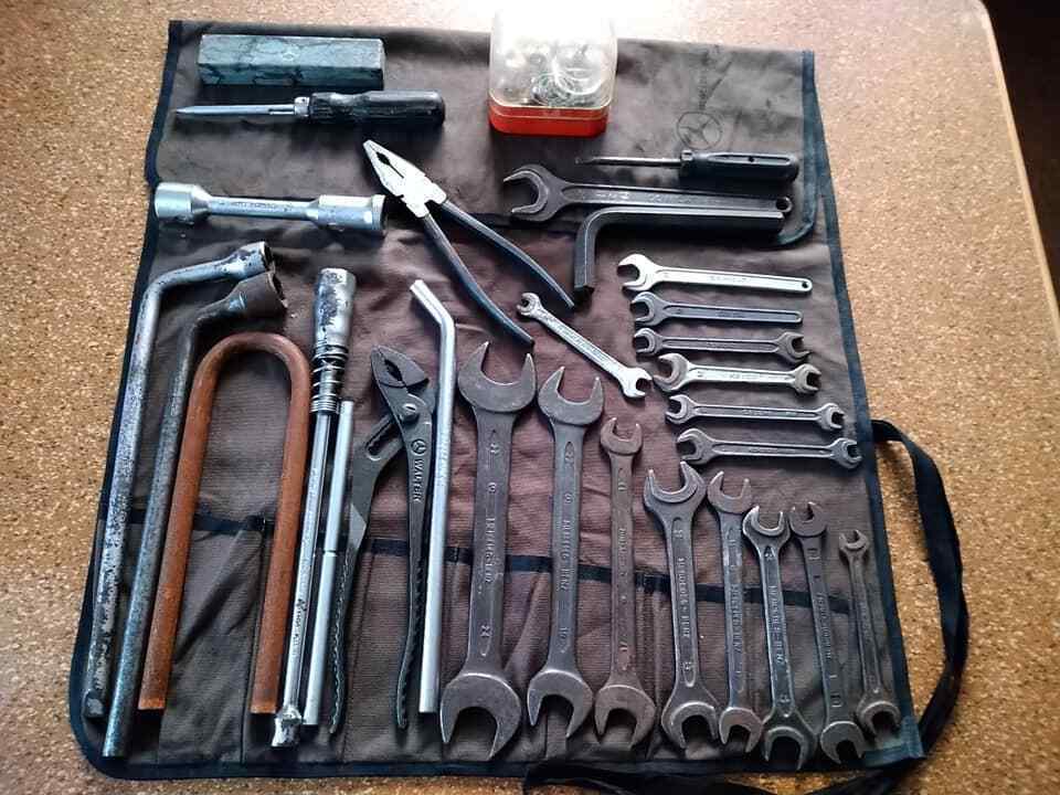 Mercedes Benz tool kit w120 Ponton w136 170V-s 220SE 190 sl